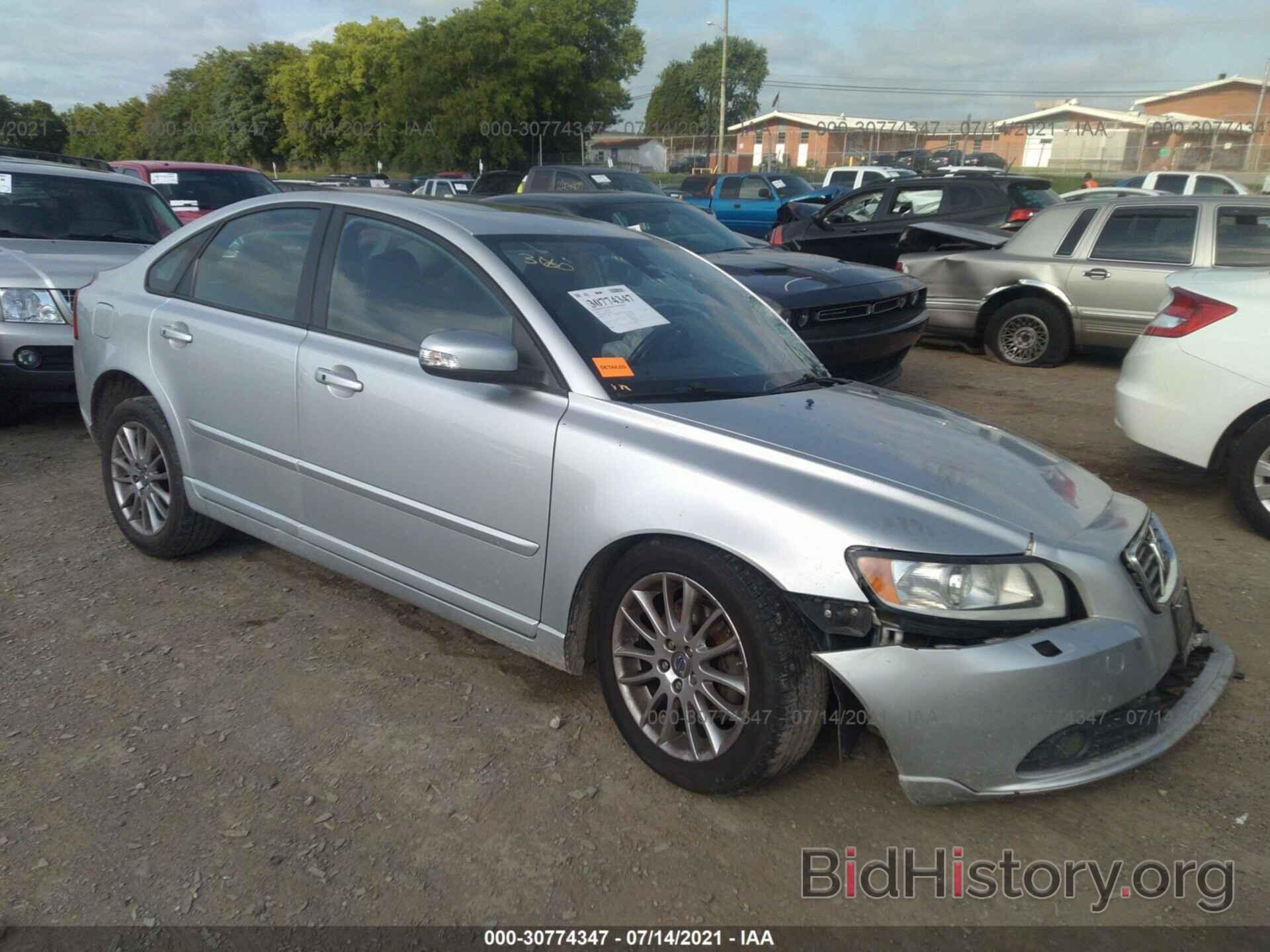 Photo YV1390MS9A2494650 - VOLVO S40 2010
