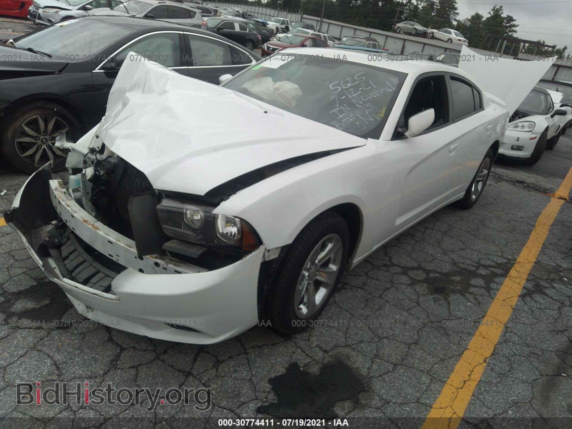 2013 DODGE CHARGER - VIN: 2C3CDXHGXDH615625 - Фото 2