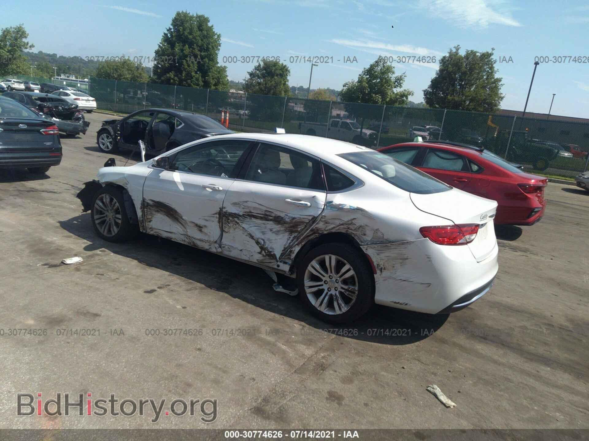 2015 CHRYSLER 200 - VIN: 1C3CCCA86FN567772 - Photo 3