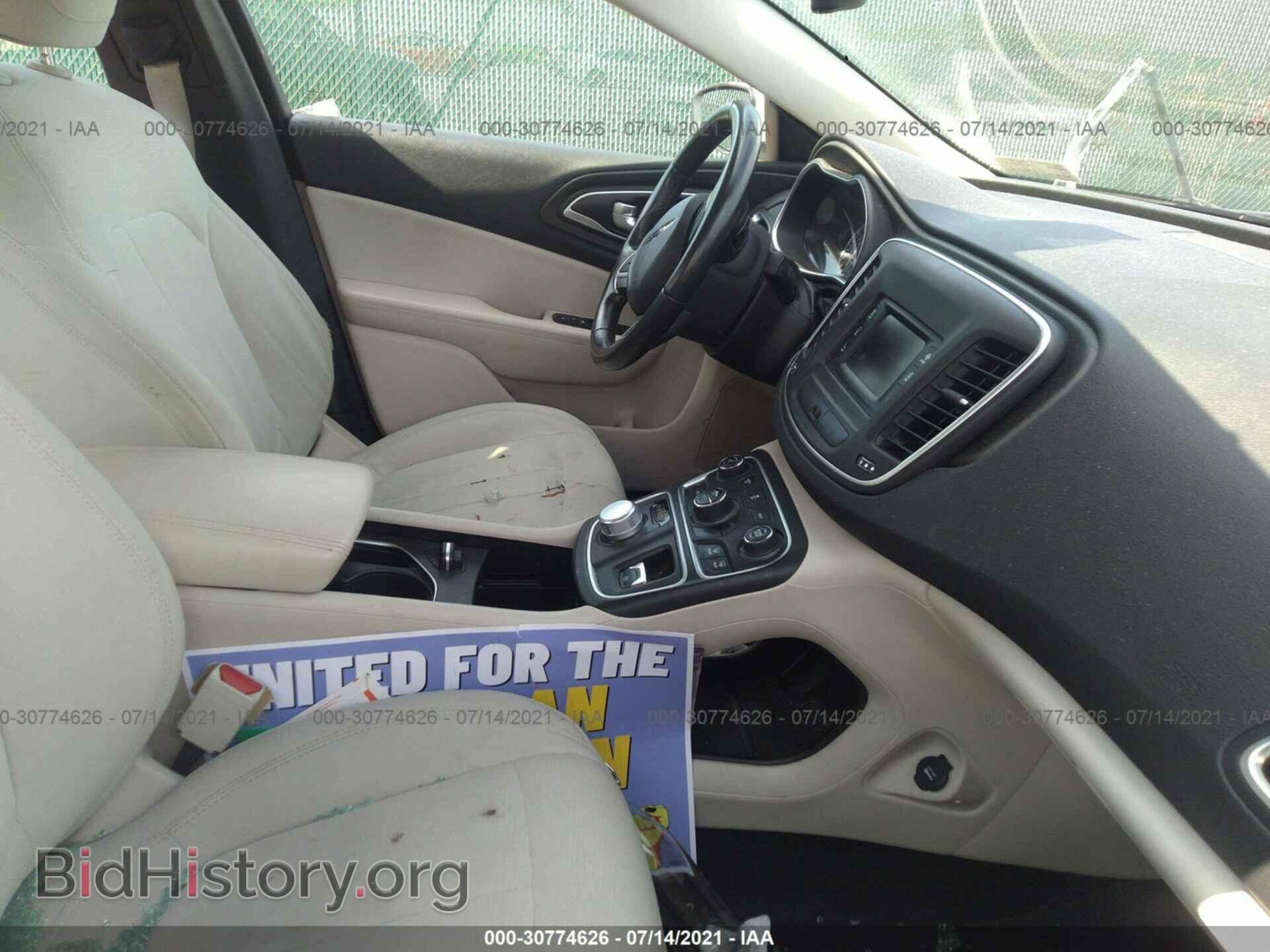 2015 CHRYSLER 200 - VIN: 1C3CCCA86FN567772 - Photo 5