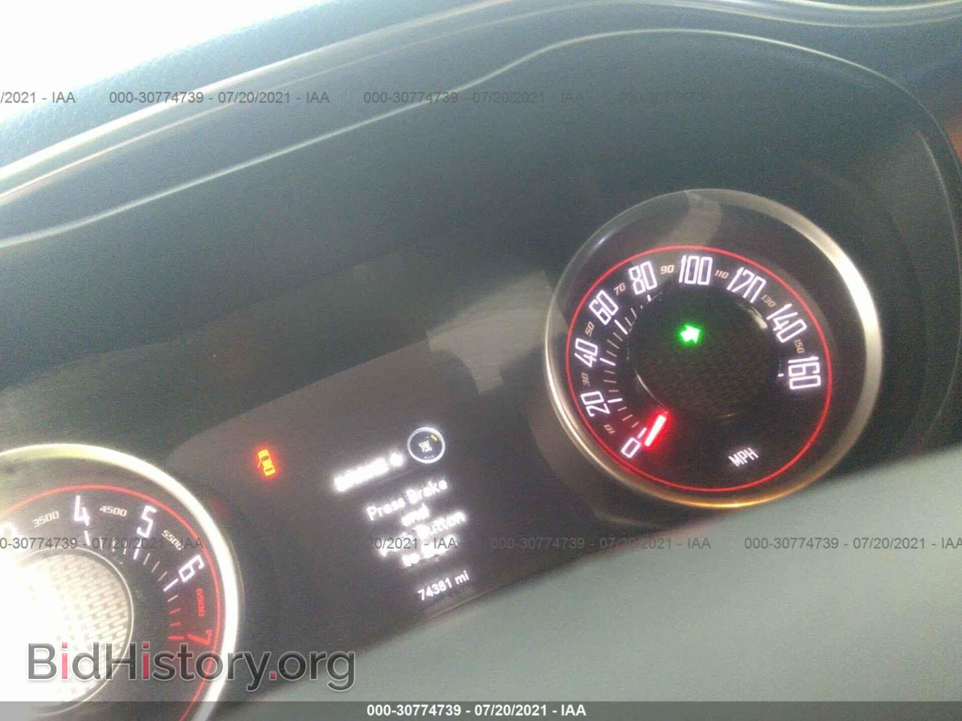 2016 DODGE CHALLENGER - VIN: 2C3CDZAG1GH300108 - Фото 7