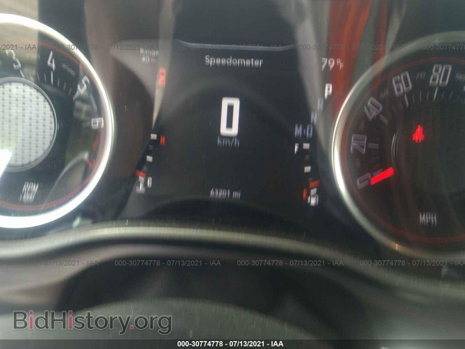 2016 DODGE CHALLENGER - VIN: 2C3CDZAG5GH256064 - Фото 7