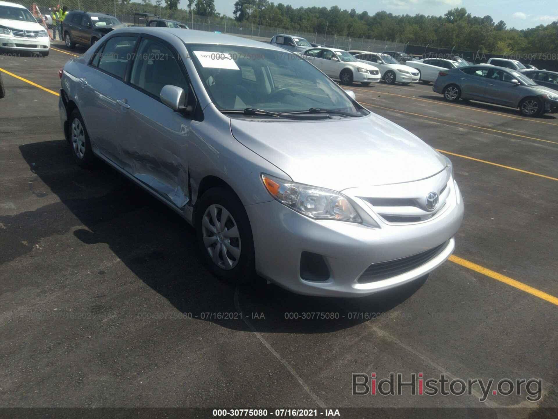 Photo 2T1BU4EE5BC690278 - TOYOTA COROLLA 2011