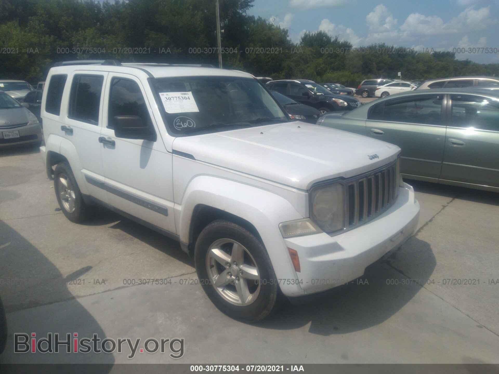 Фотография 1J4PN5GK3BW566183 - JEEP LIBERTY 2011