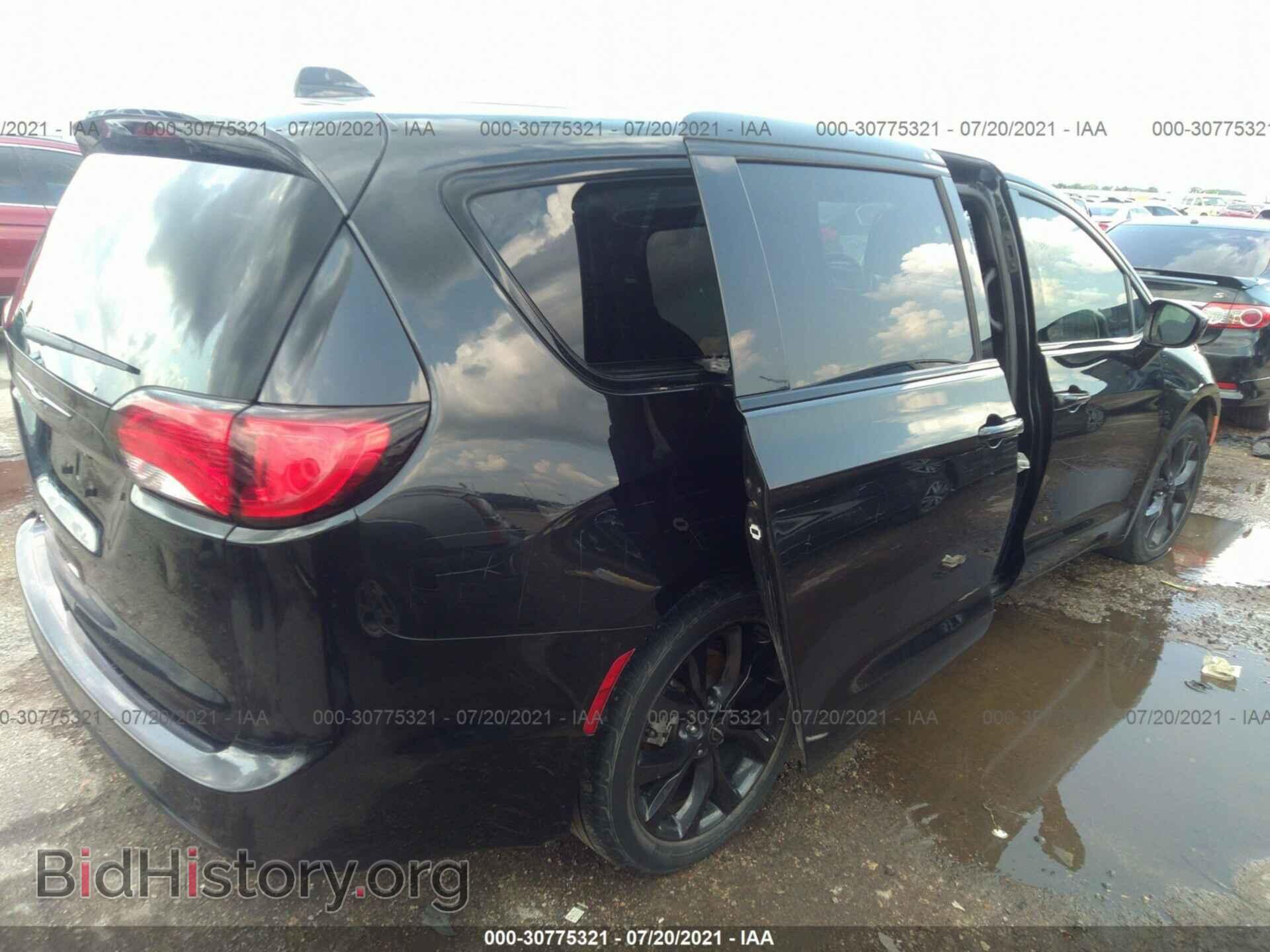2019 CHRYSLER PACIFICA - VIN: 2C4RC1FG1KR583437 - Фото 4