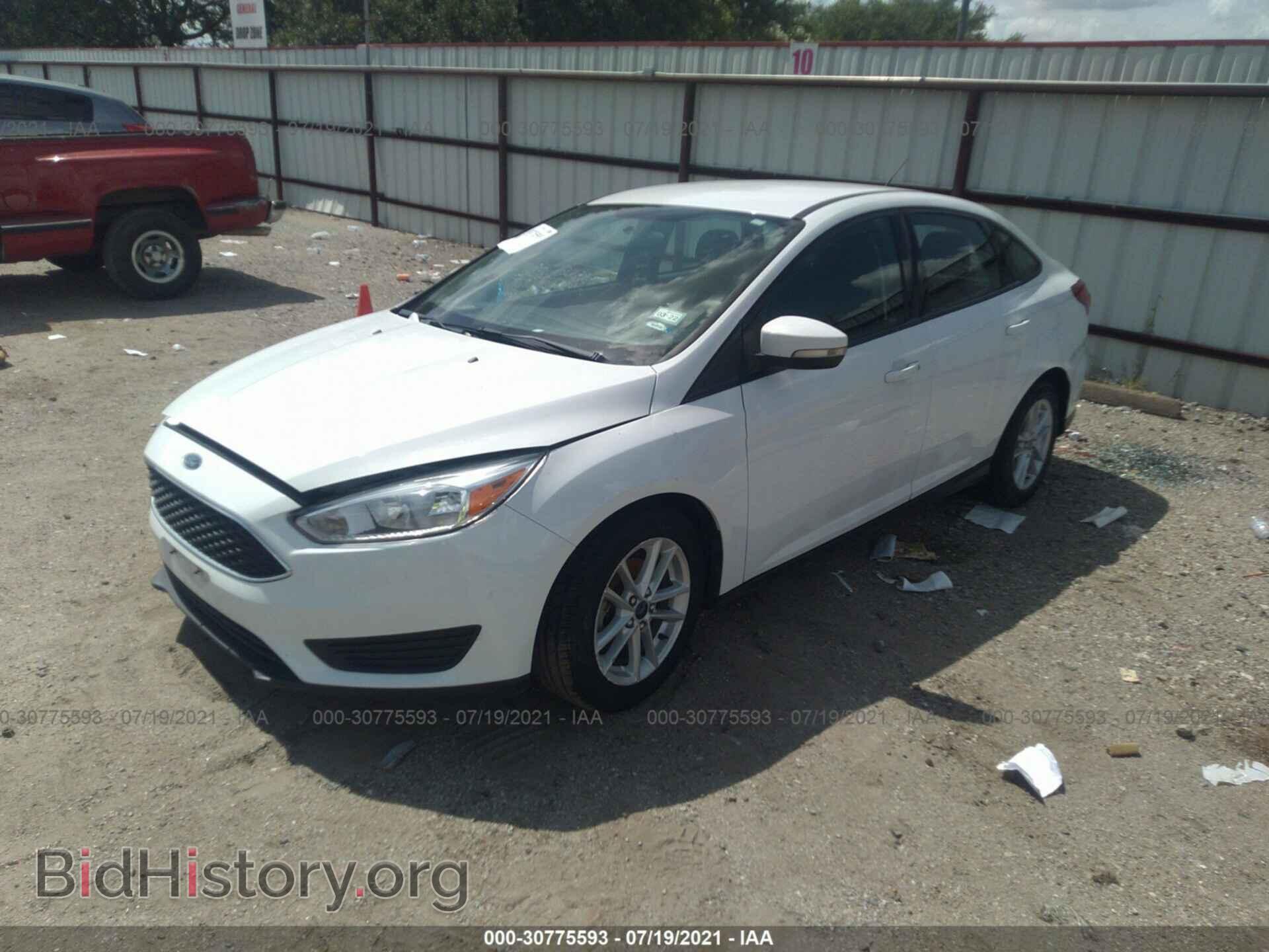 2017 FORD FOCUS - VIN: 1FADP3F2XHL254130 - Фото 2