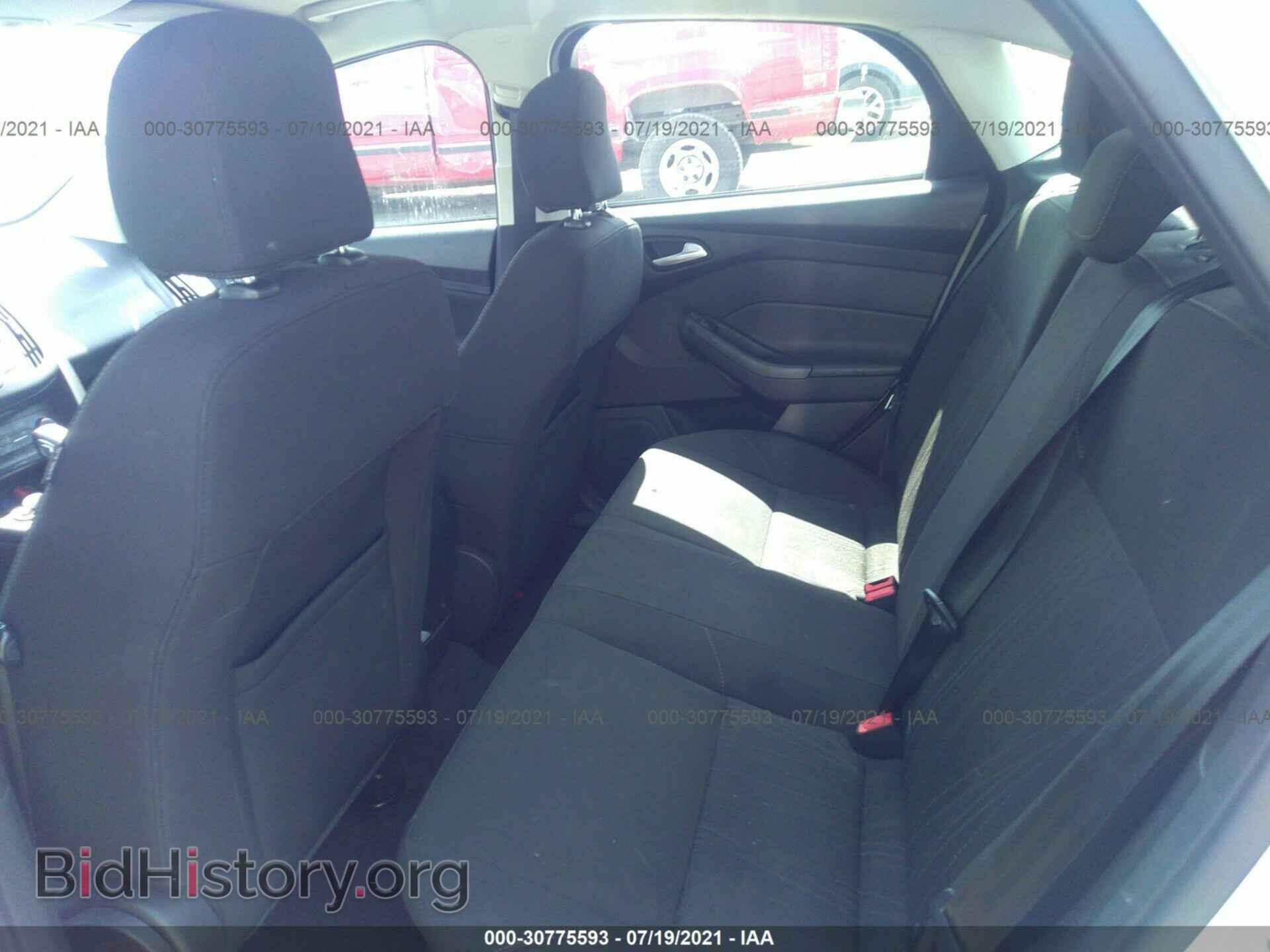 2017 FORD FOCUS - VIN: 1FADP3F2XHL254130 - Фото 8