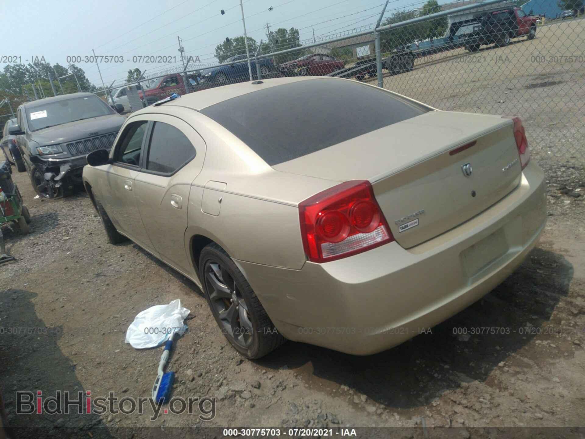 2010 DODGE CHARGER - VIN: 2B3CA4CD1AH214834 - Фото 3
