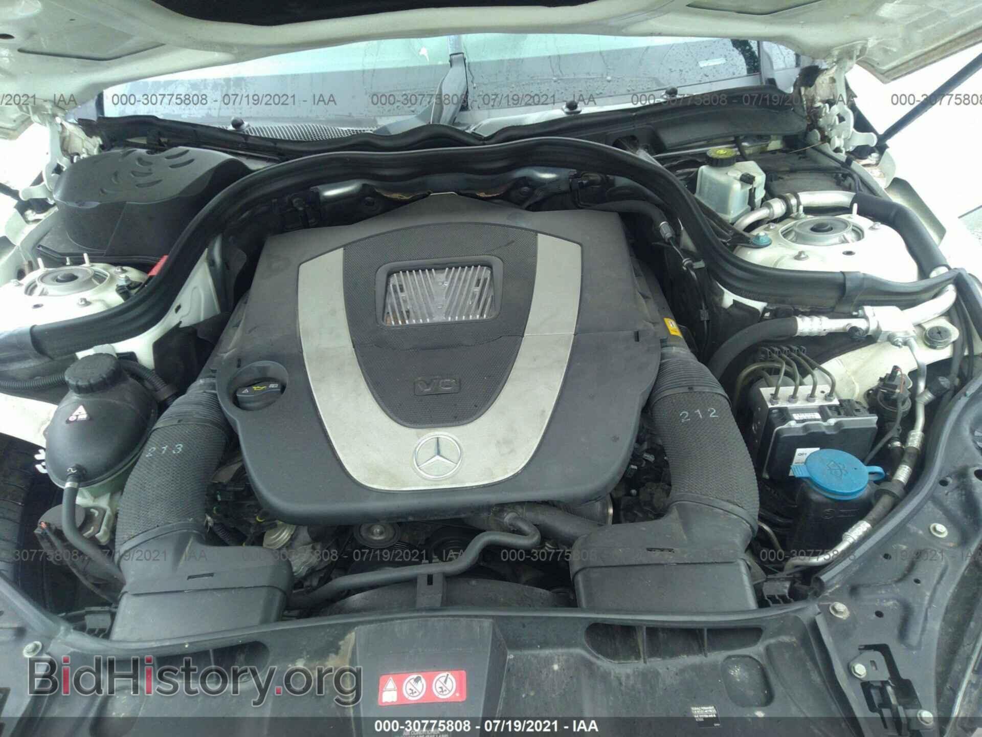 2011 MERCEDES-BENZ E-CLASS - VIN: WDDHF8HB5BA469657 - Фото 10