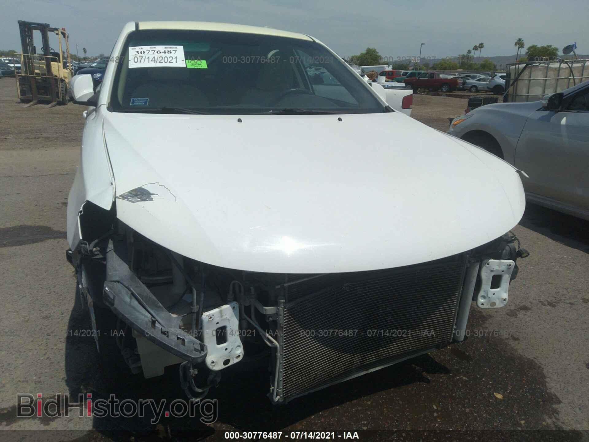 2009 KIA OPTIMA - VIN: KNAGE228295317872 - Фото 6