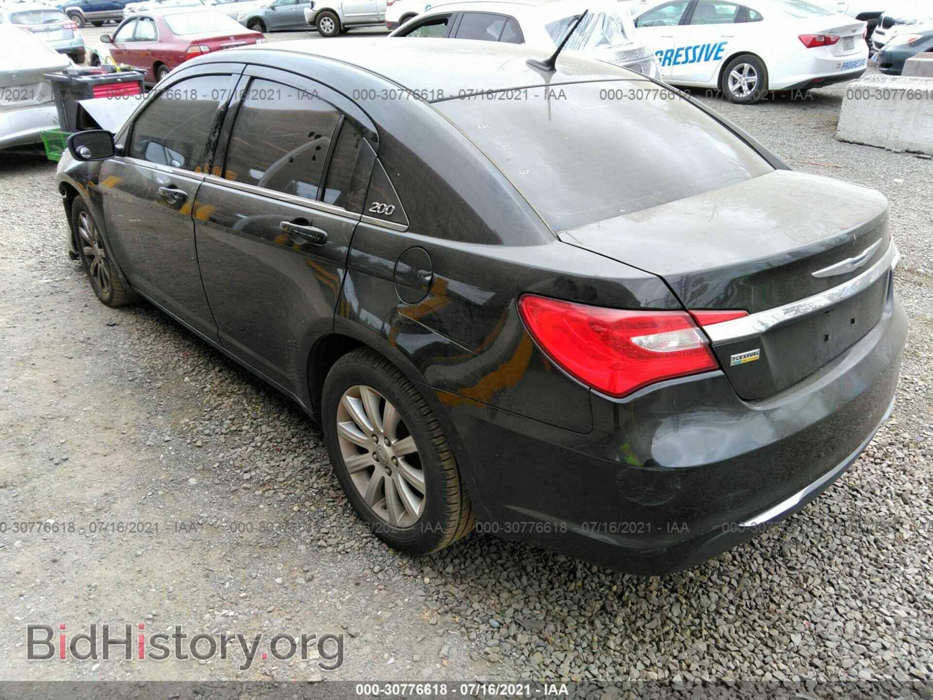 2014 CHRYSLER 200 - VIN: 1C3CCBBG0EN114444 - Фото 3