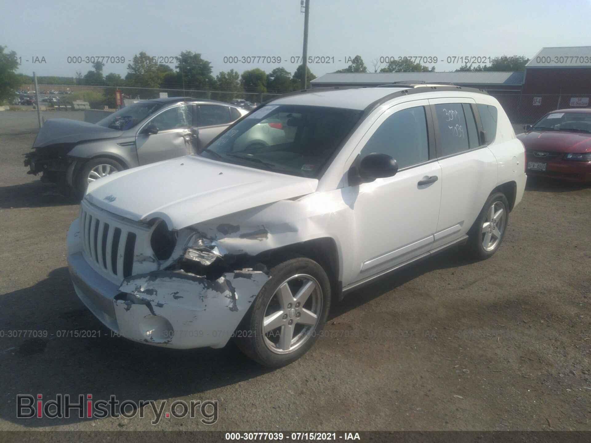 2007 JEEP COMPASS - VIN: 1J8FT57W87D241681 - Фото 2