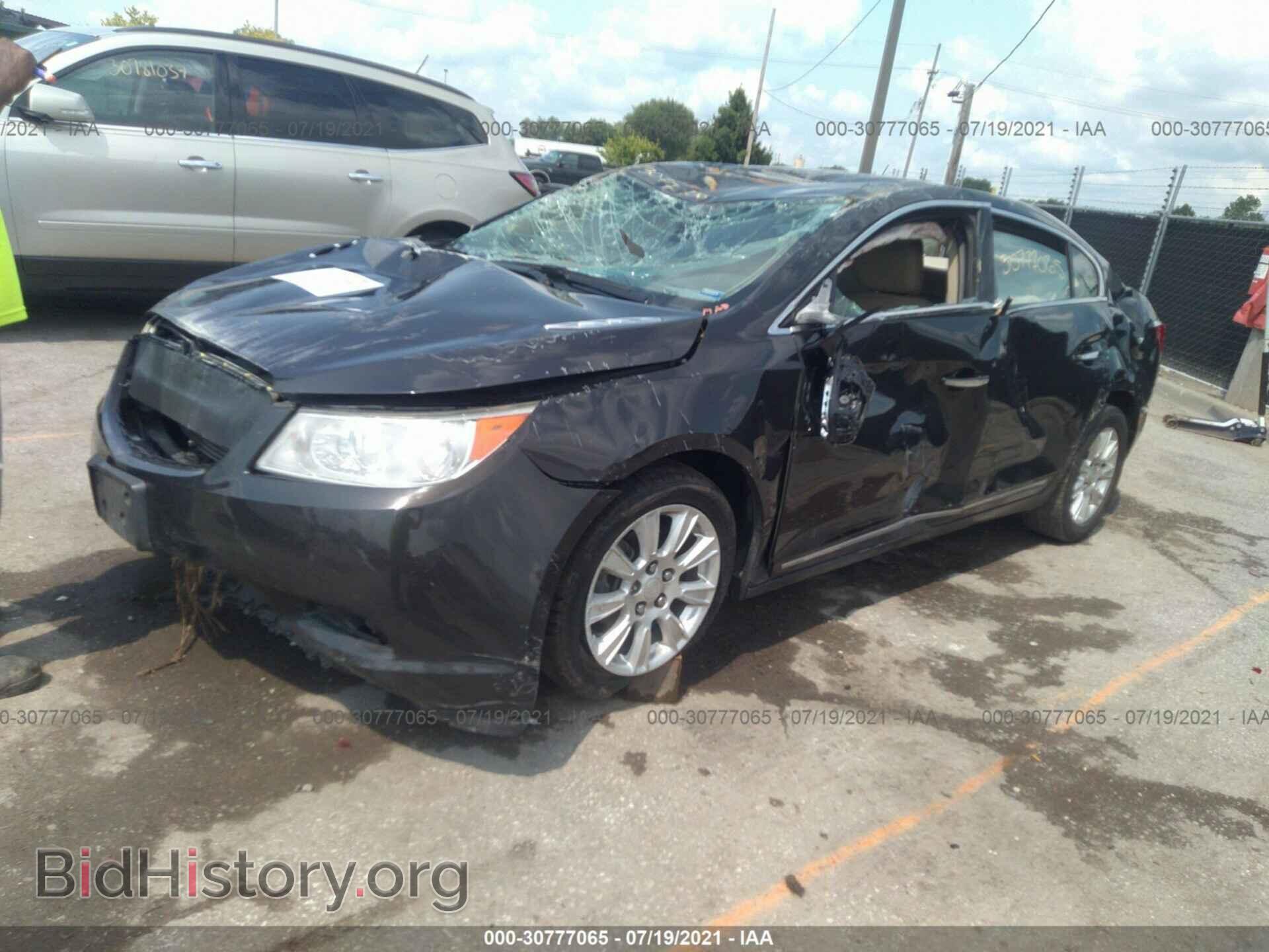 2013 BUICK LACROSSE - VIN: 1G4GC5ER4DF275928 - Photo 2