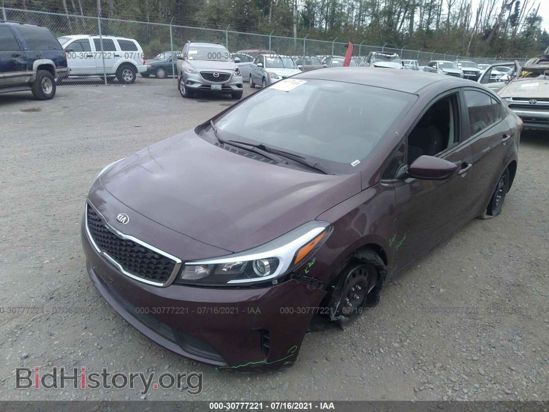 2017 KIA FORTE - VIN: 3KPFK4A77HE086532 - Фото 2