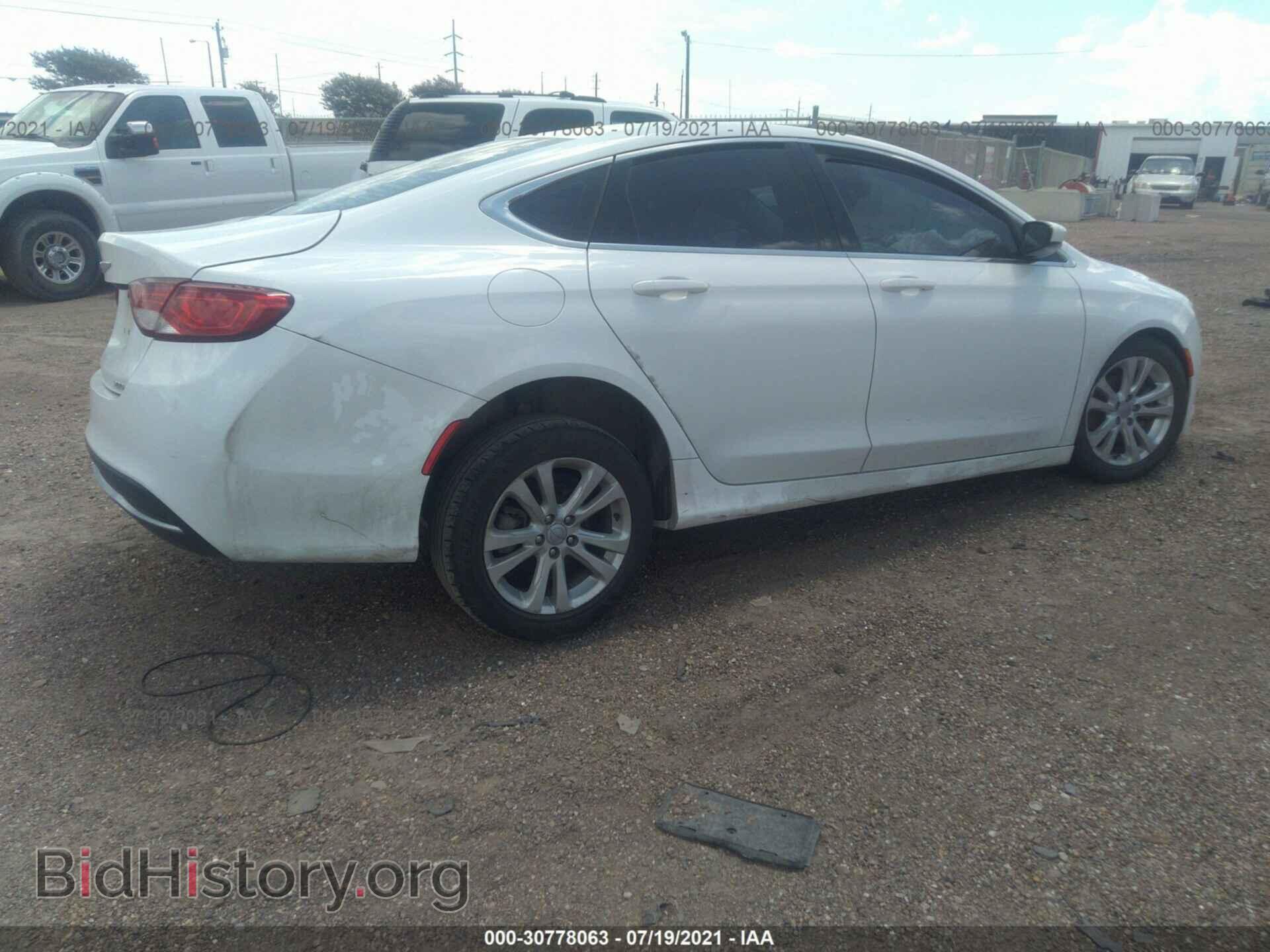 2016 CHRYSLER 200 - VIN: 1C3CCCAB1GN117447 - Фото 4
