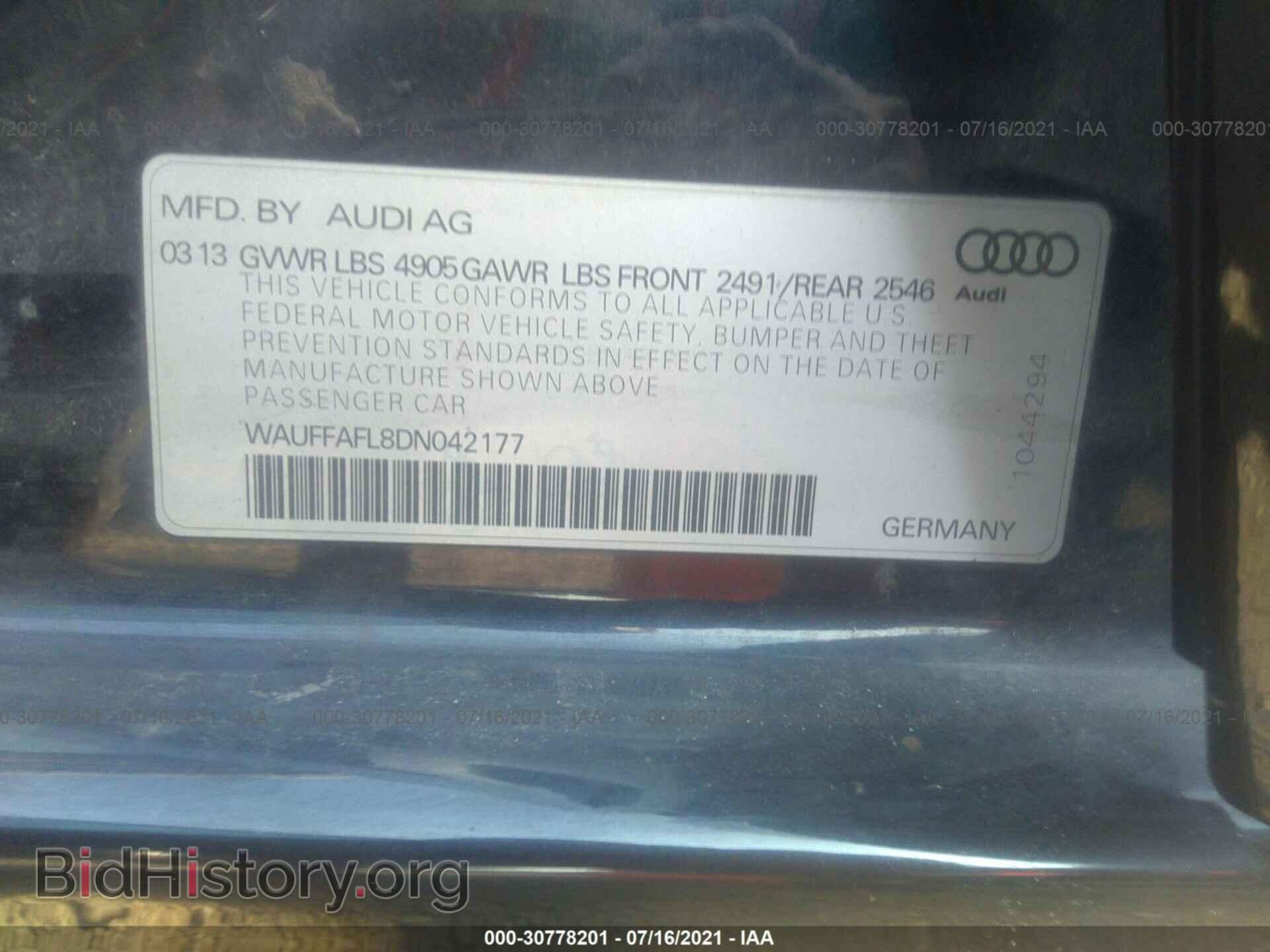 2013 AUDI A4 - VIN: WAUFFAFL8DN042177 - Фото 9