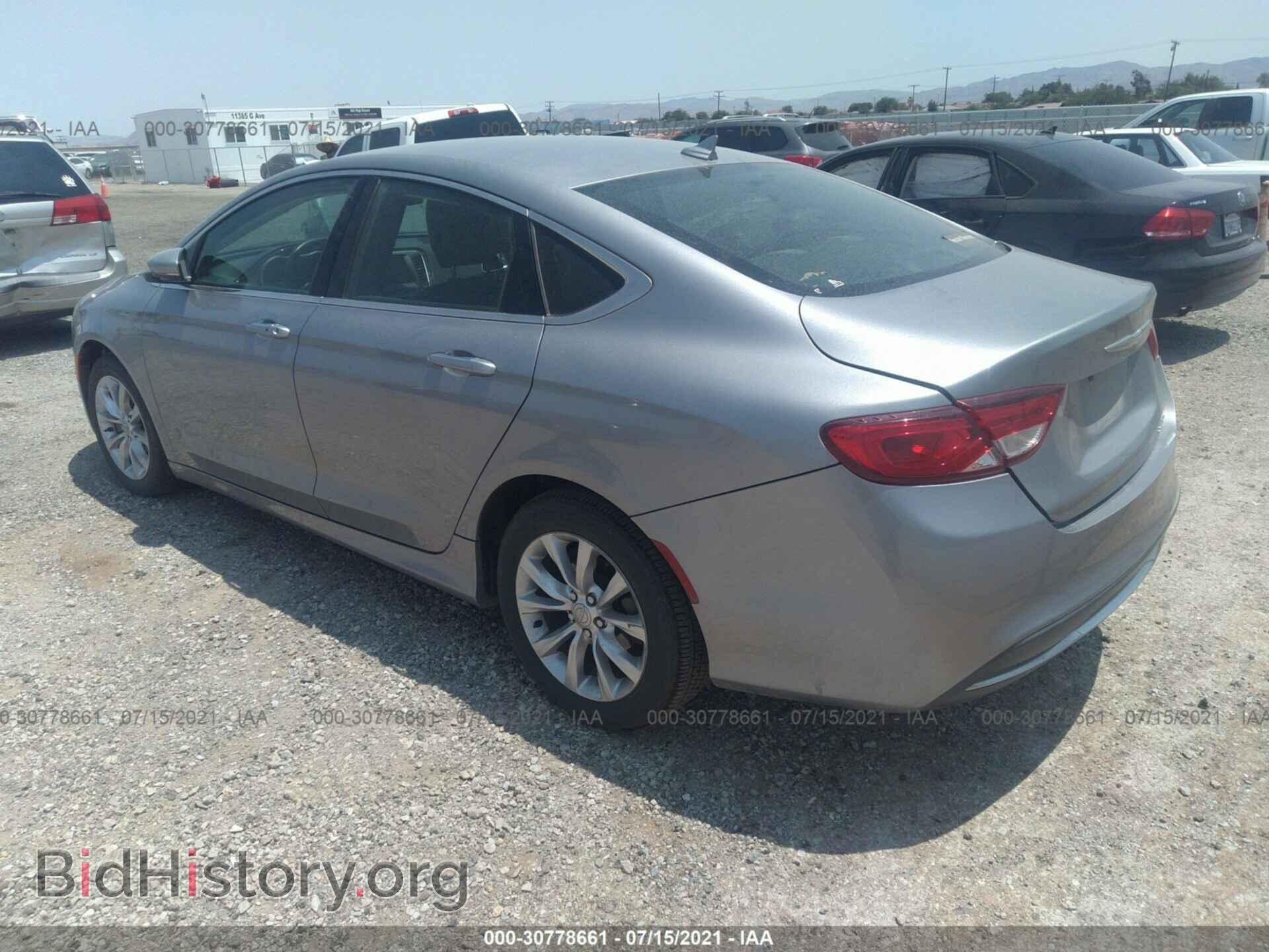 2015 CHRYSLER 200 - VIN: 1C3CCCCBXFN500976 - Фото 3