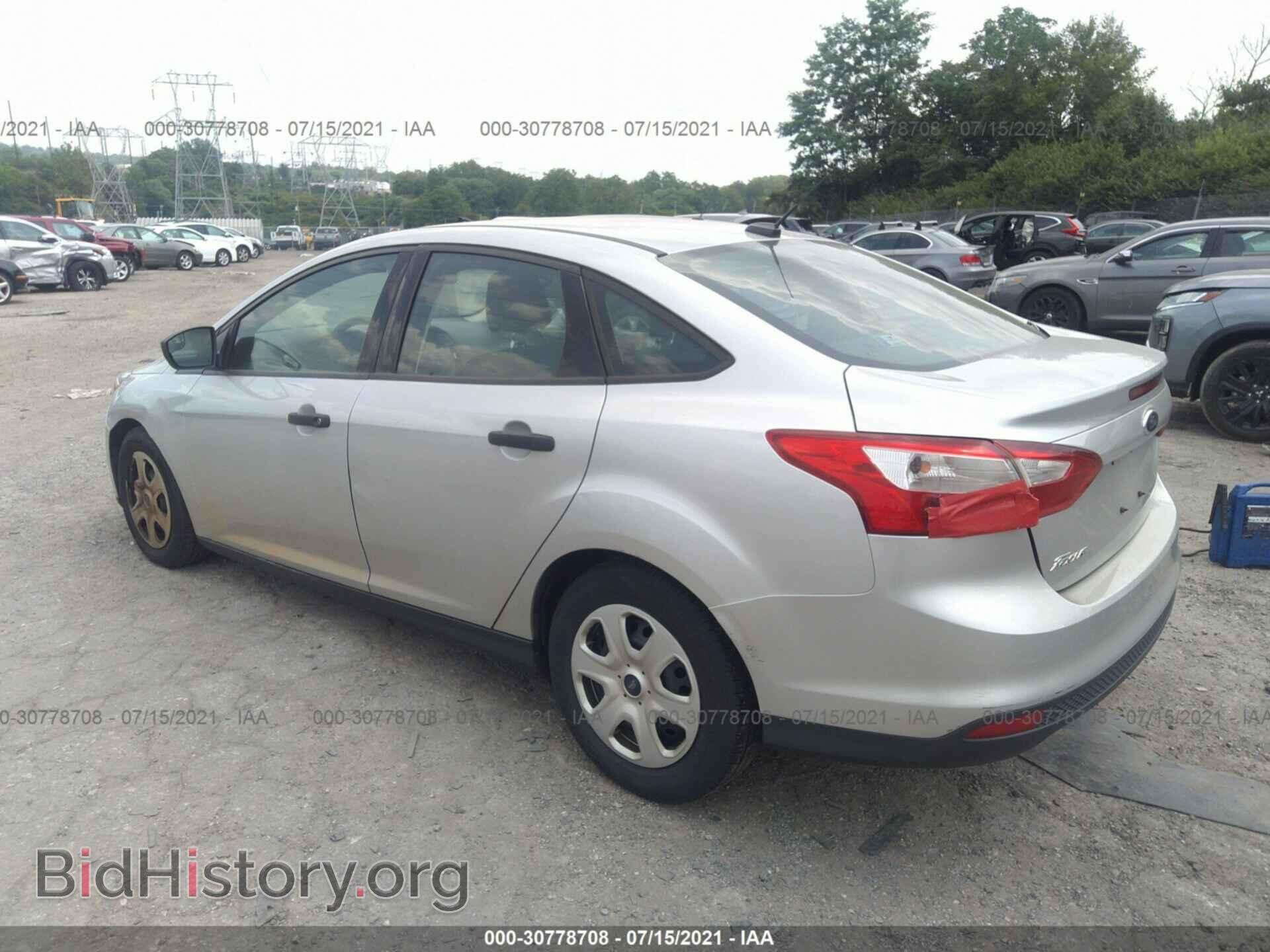 2013 FORD FOCUS - VIN: 1FADP3E28DL349975 - Photo 3