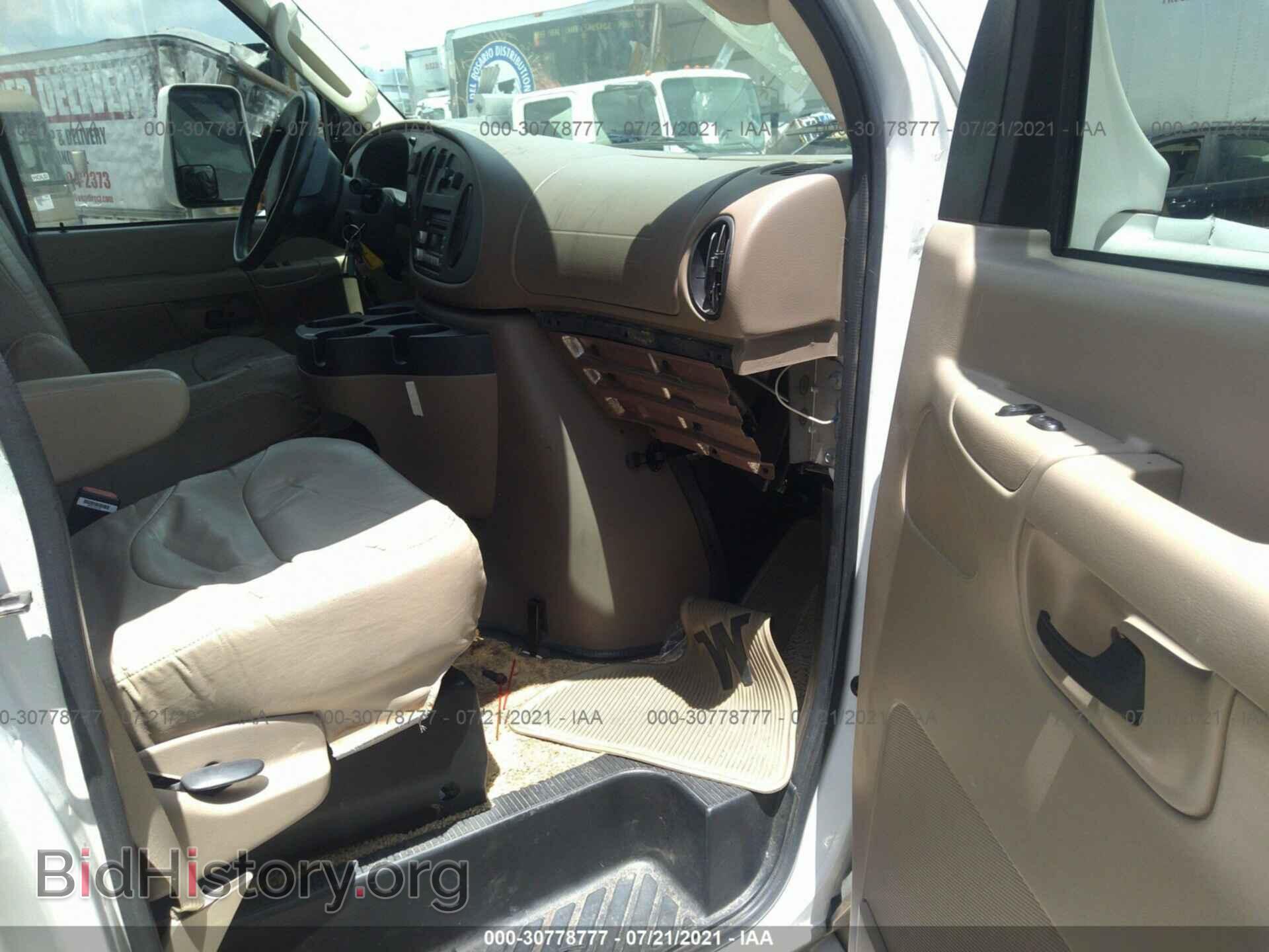 2007 FORD ECONOLINE - VIN: 1FDXE45S06DA49844 - Фото 5