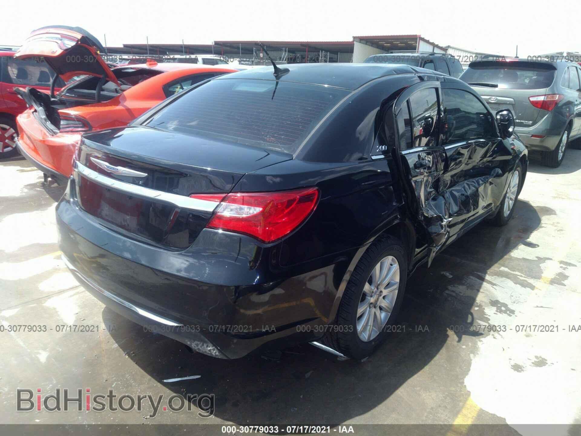 2012 CHRYSLER 200 - VIN: 1C3CCBBB1CN103969 - Фото 4