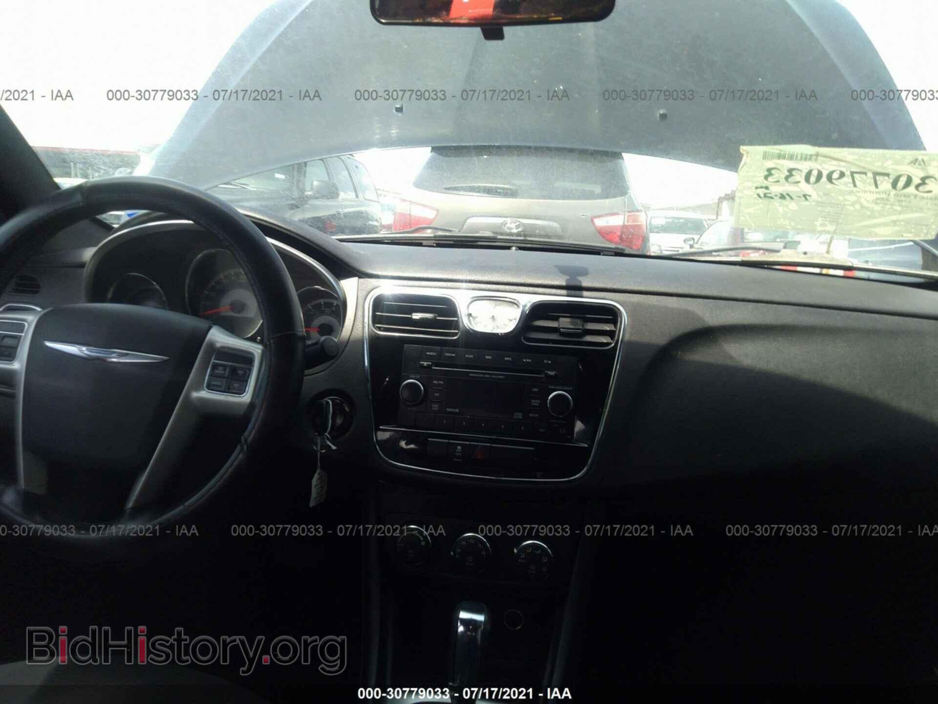 2012 CHRYSLER 200 - VIN: 1C3CCBBB1CN103969 - Фото 5