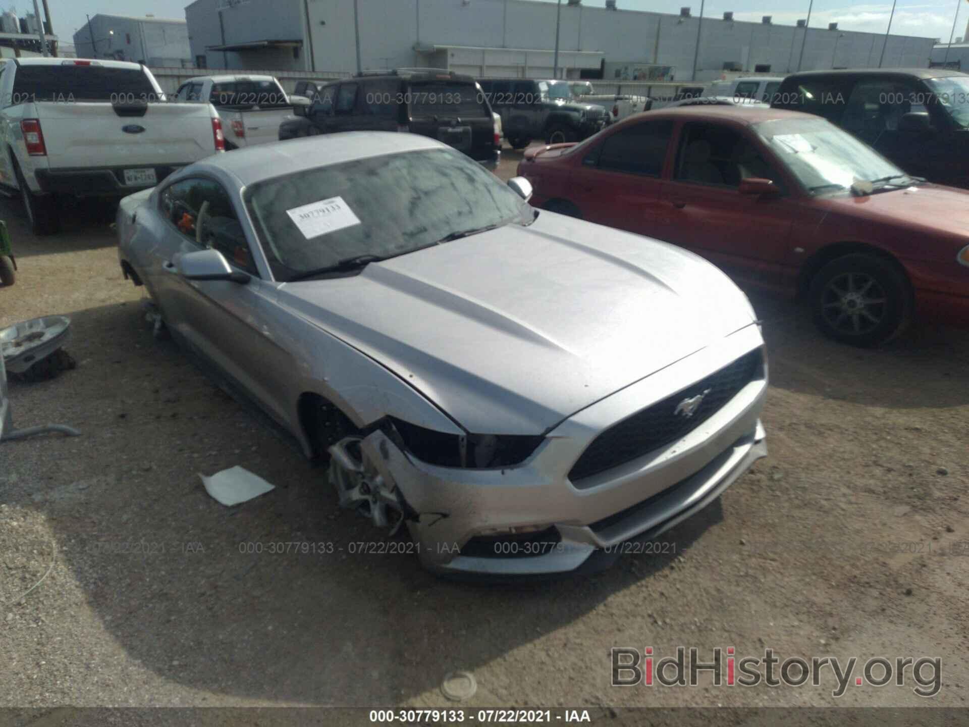 Photo 1FA6P8AM5H5249064 - FORD MUSTANG 2017