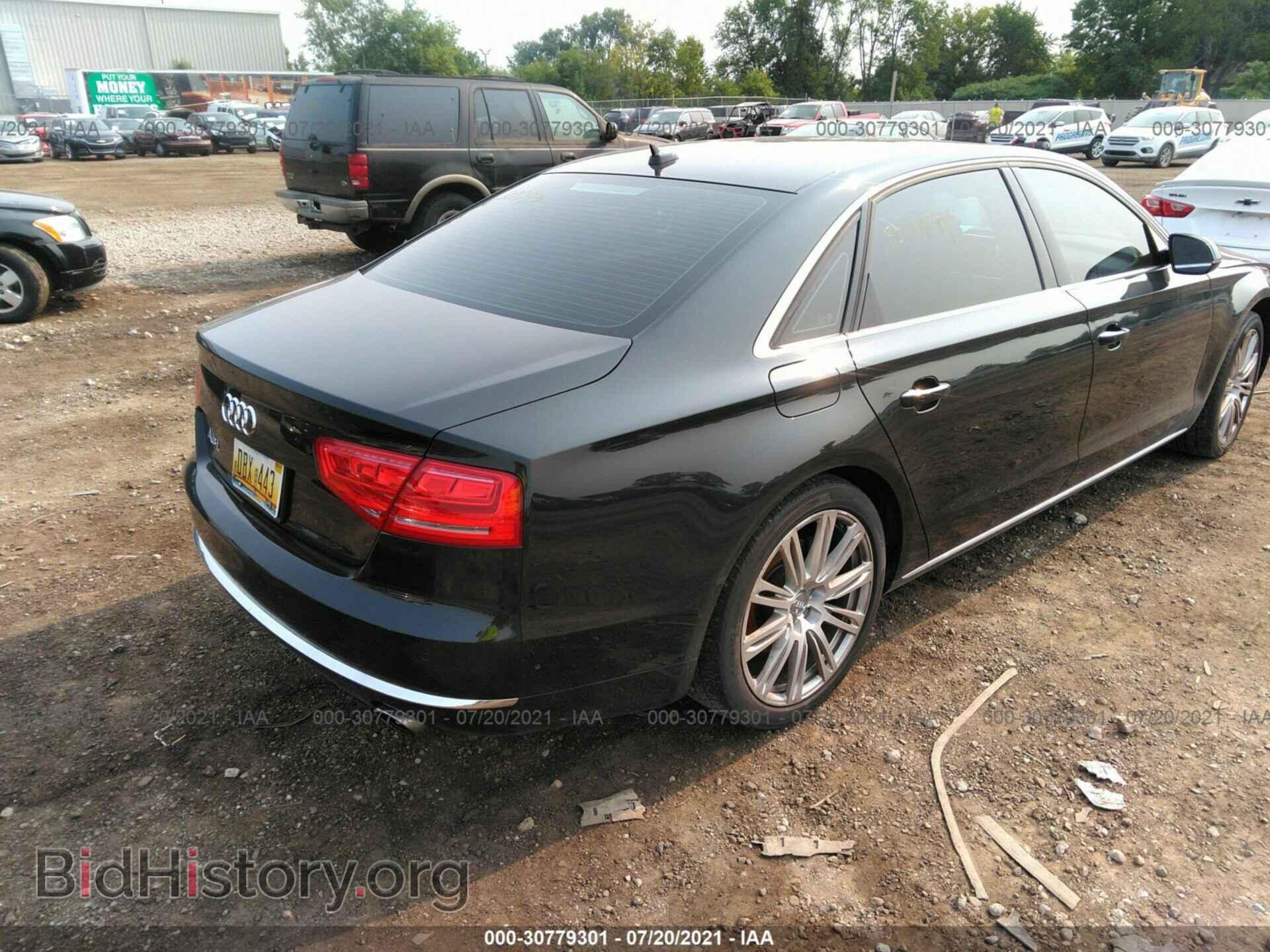 2013 AUDI A8 L - VIN: WAURGAFD8DN008212 - Фото 4