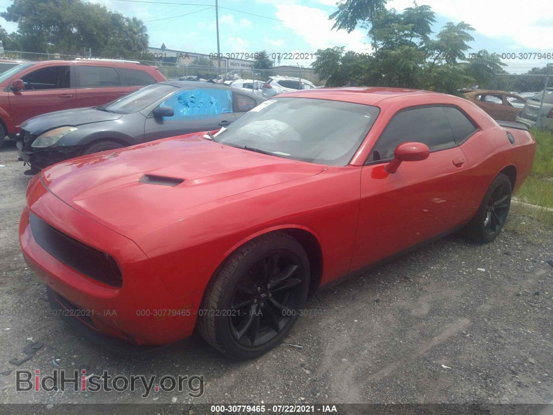 2018 DODGE CHALLENGER - VIN: 2C3CDZAG4JH332560 - Photo 2