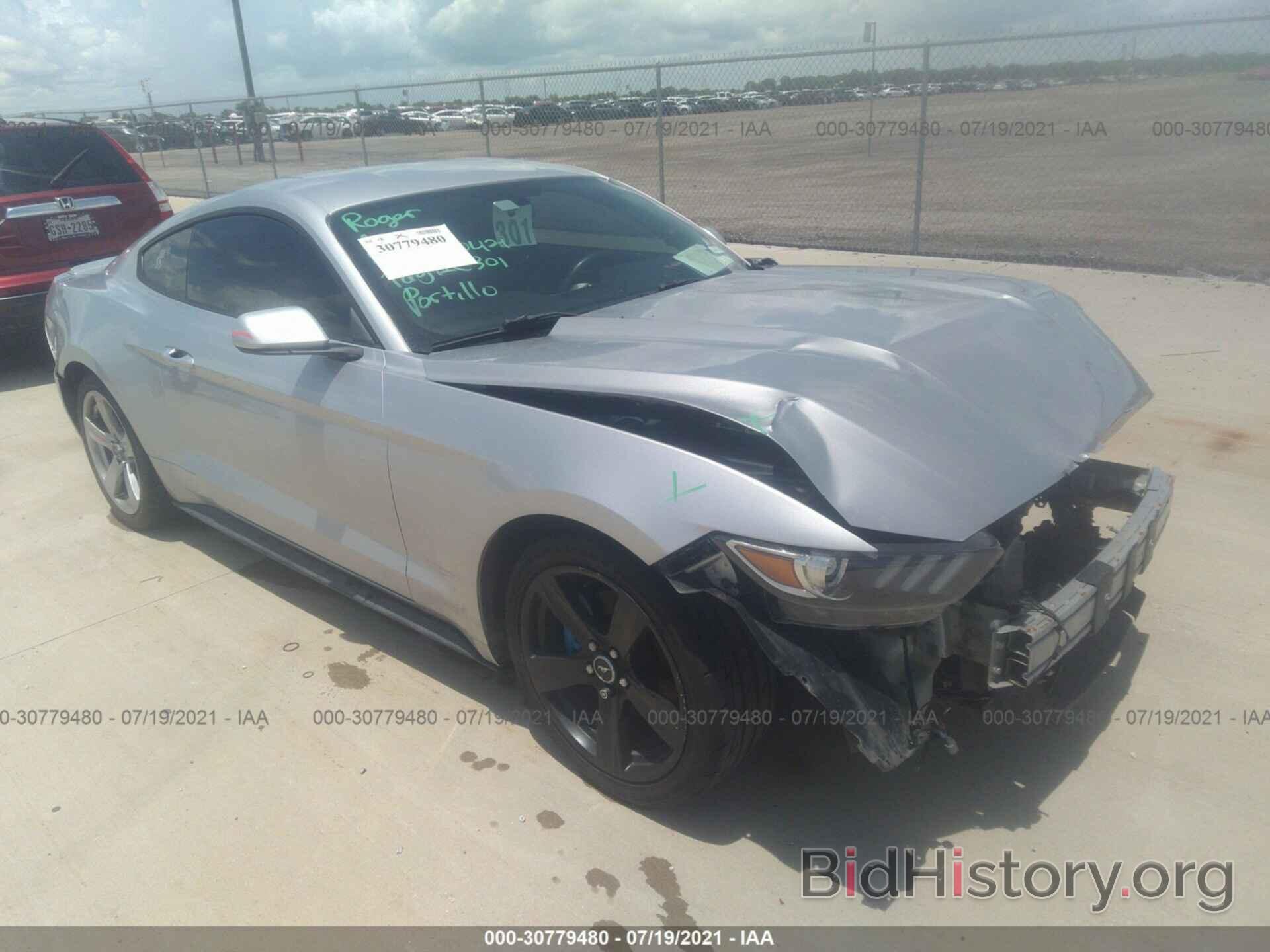 Photo 1FA6P8TH2F5433987 - FORD MUSTANG 2015