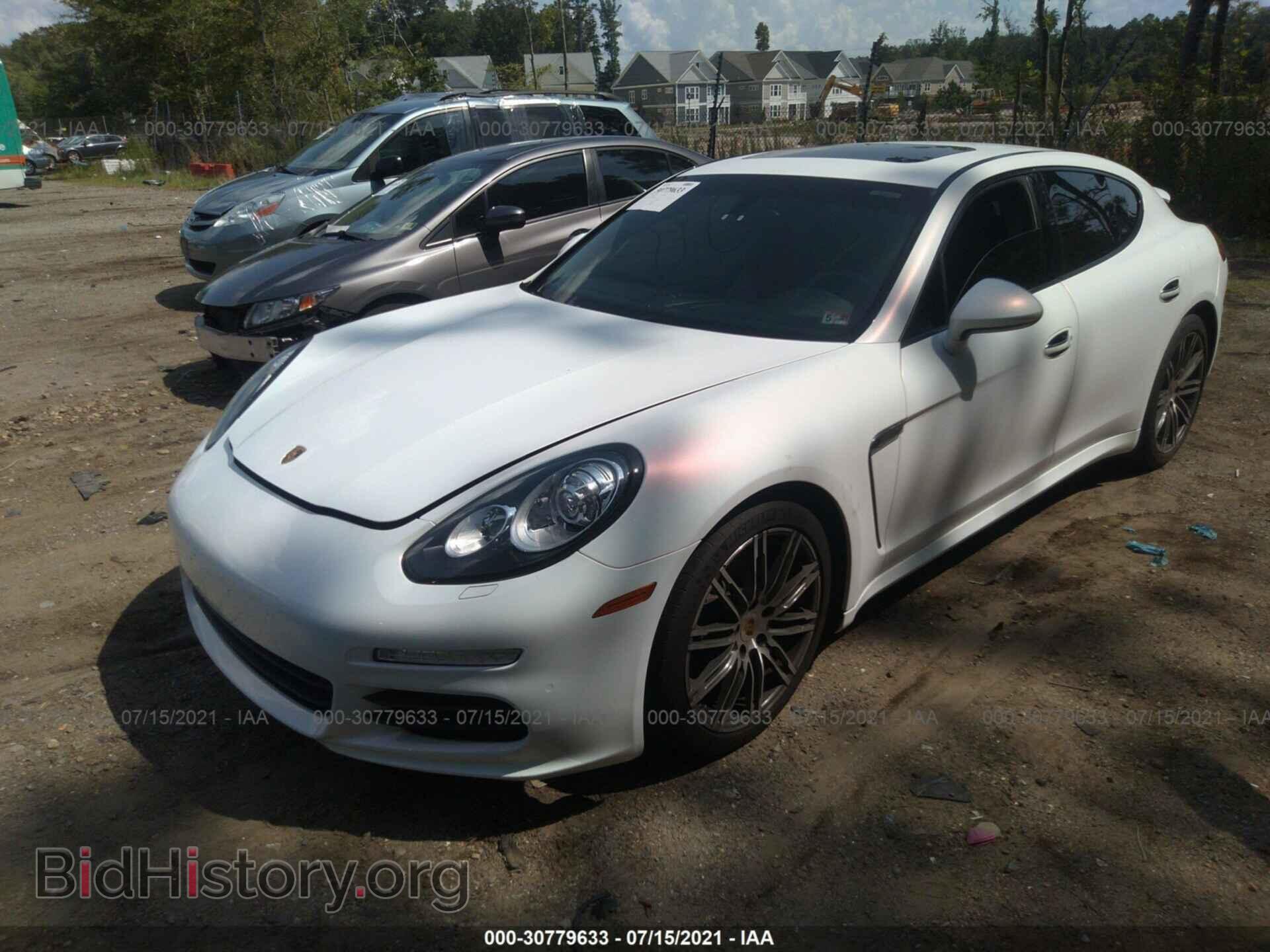 2015 PORSCHE PANAMERA - VIN: WP0AA2A75FL002097 - Фото 2