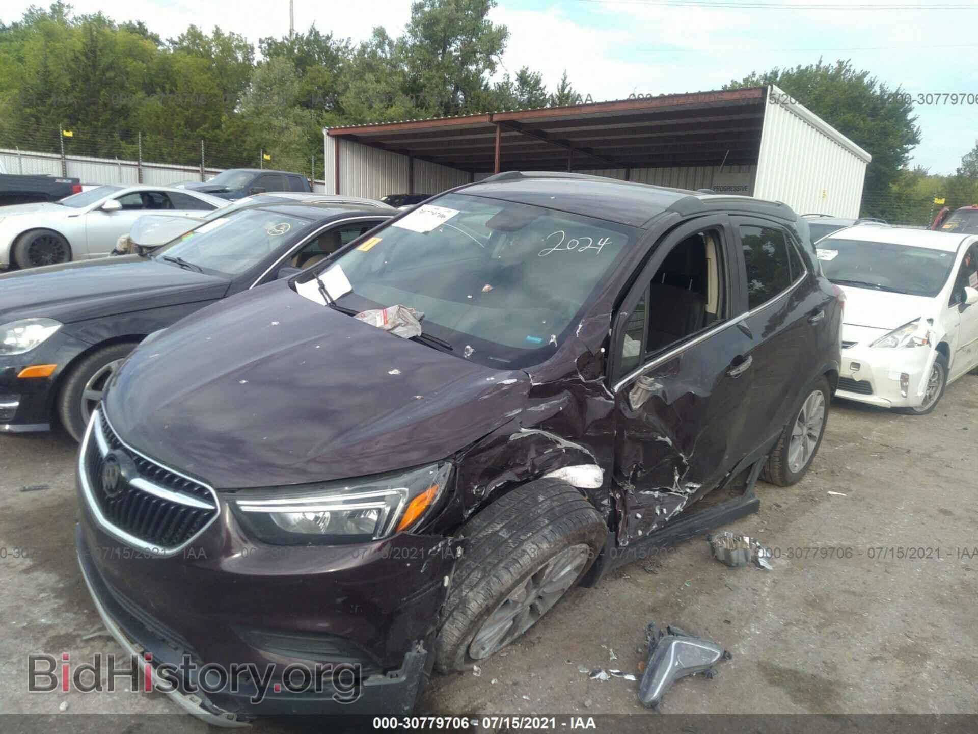 2018 BUICK ENCORE - VIN: KL4CJASB1JB622024 - Photo 2