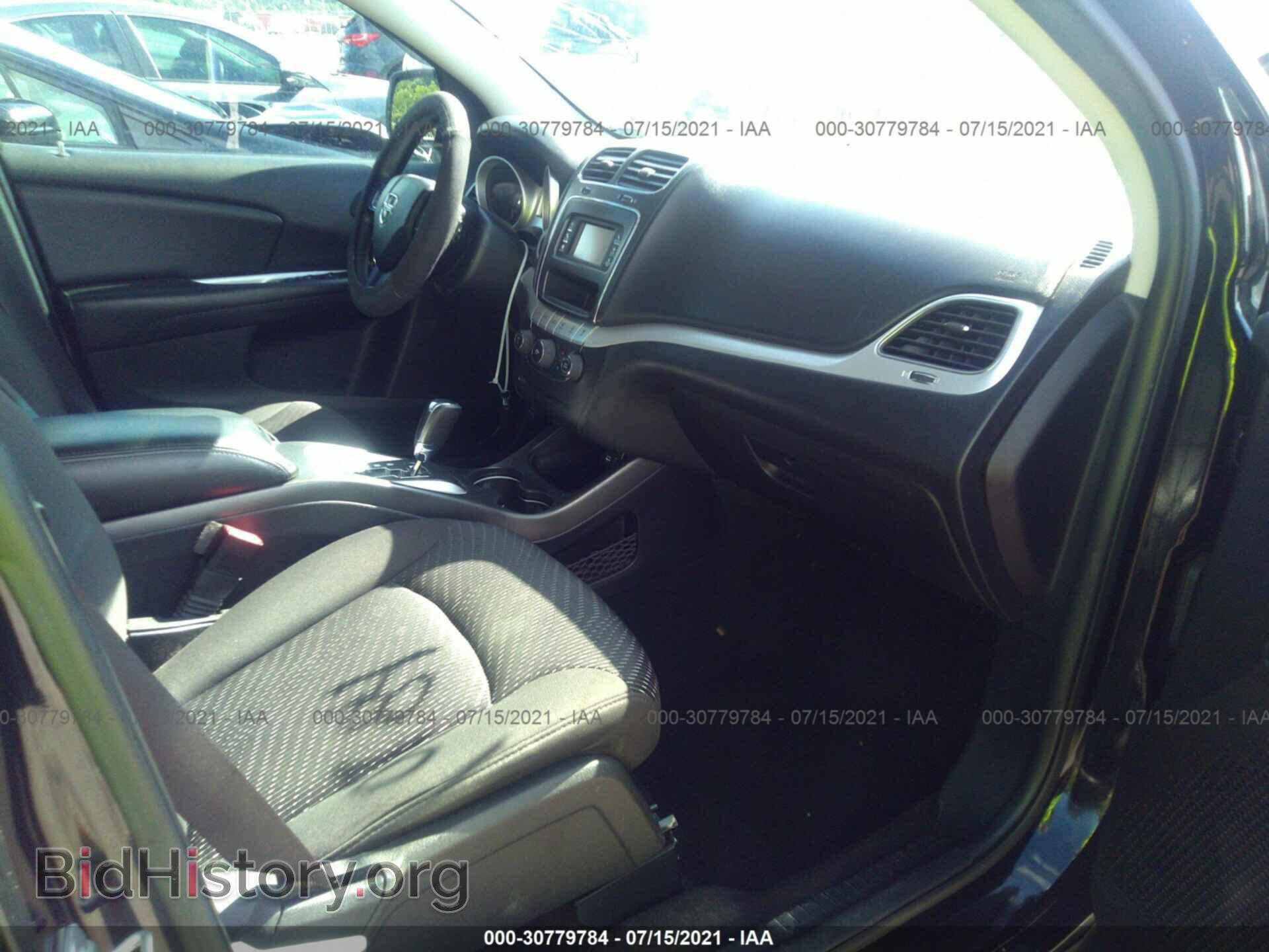 2017 DODGE JOURNEY - VIN: 3C4PDCBG3HT532419 - Фото 5