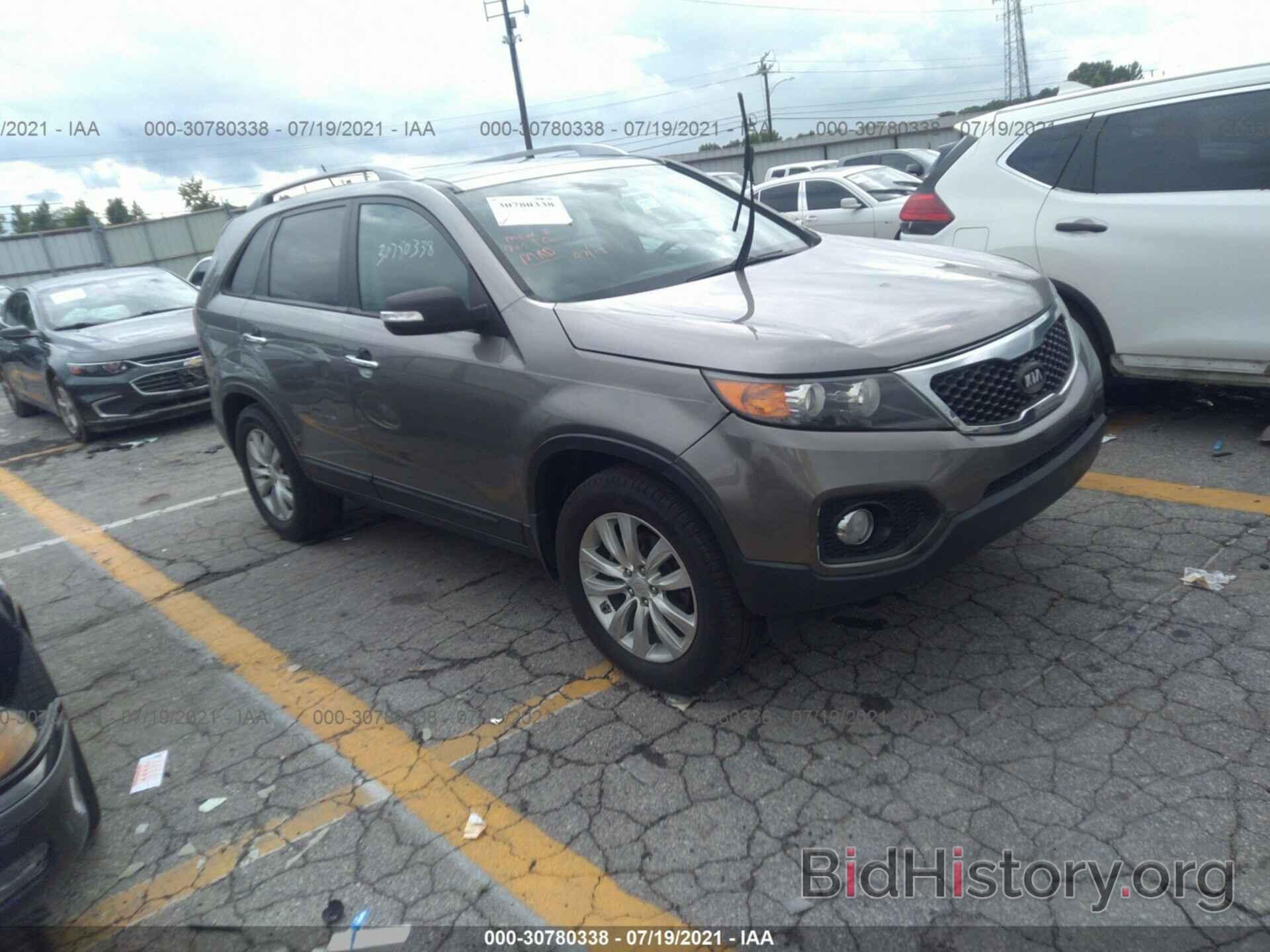 Photo 5XYKU4A26BG041038 - KIA SORENTO 2011