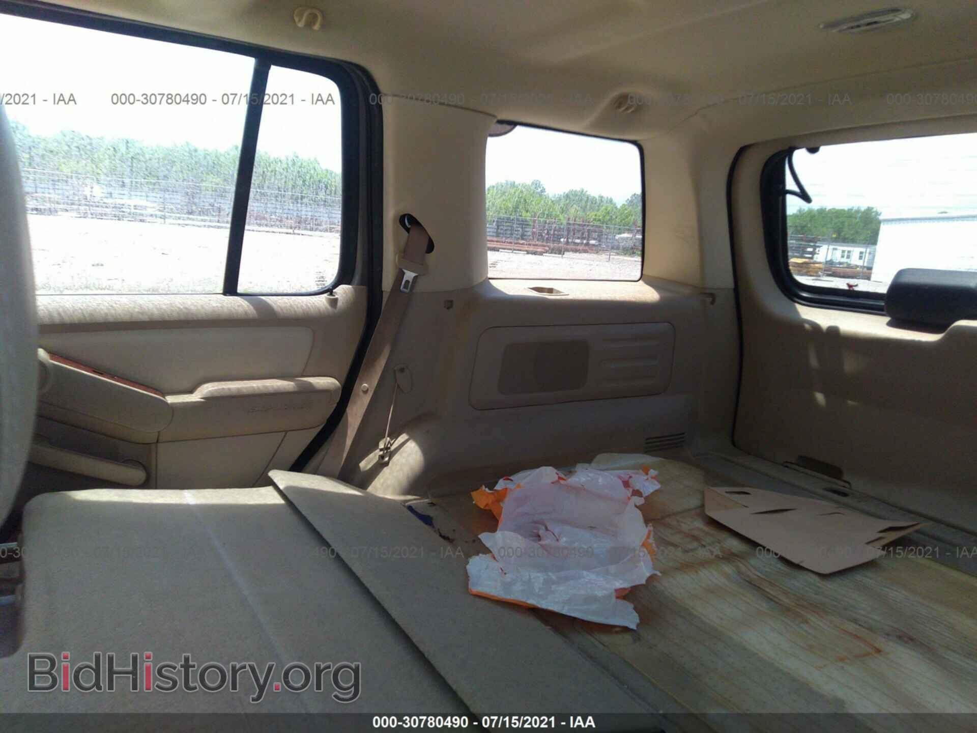 2006 FORD EXPLORER - VIN: 1FMEU64E56UA70061 - Фото 8