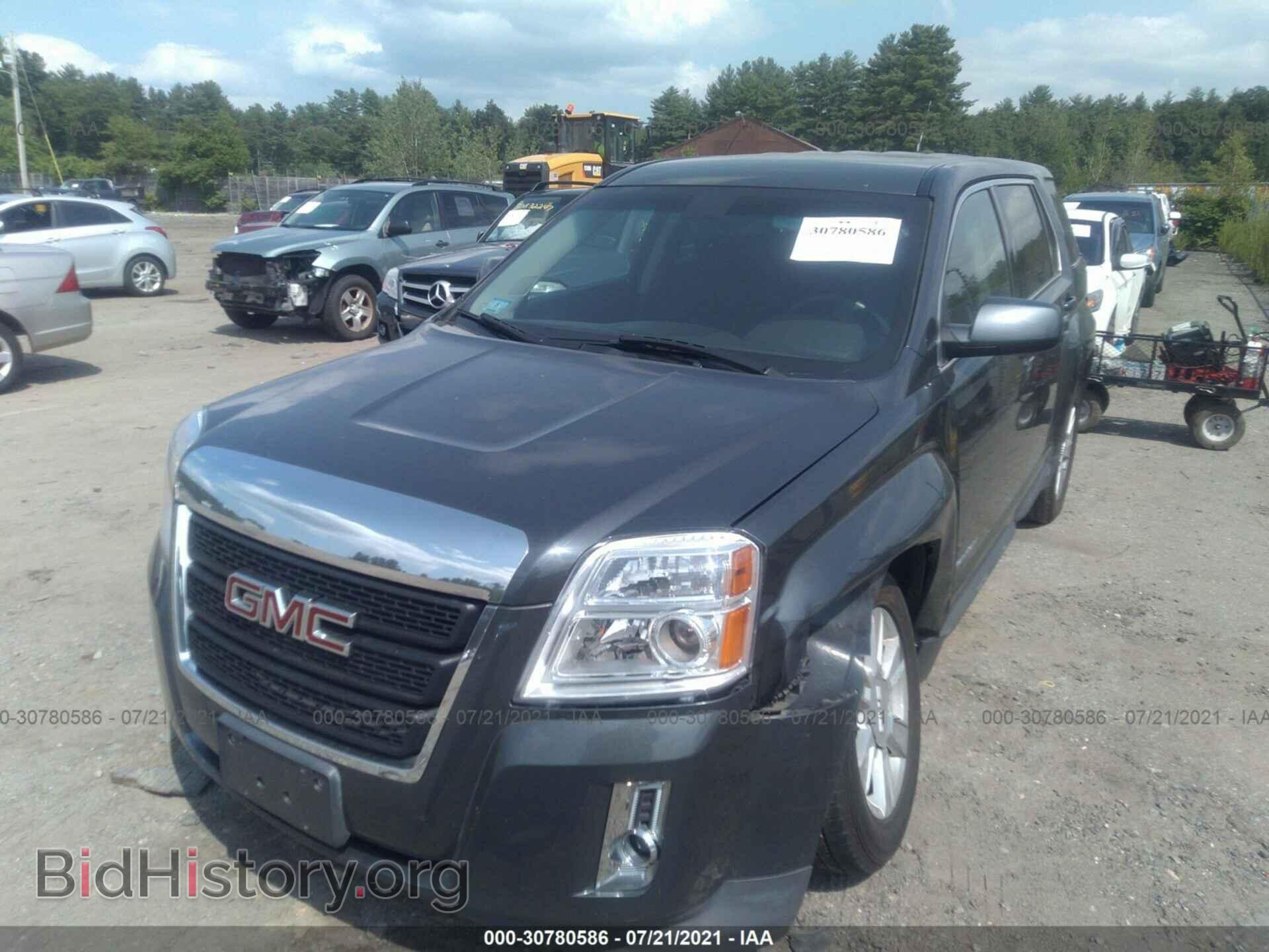 2010 GMC TERRAIN - VIN: 2CTFLCEW6A6301725 - Фото 2