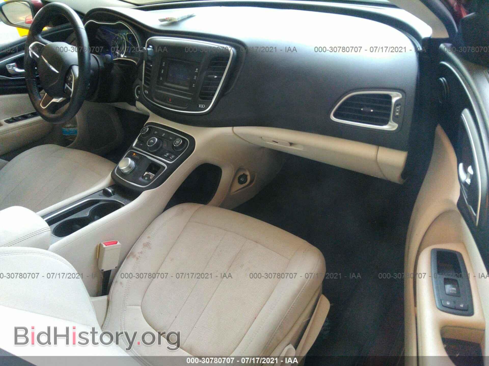2015 CHRYSLER 200 - VIN: 1C3CCCAB1FN521427 - Фото 5