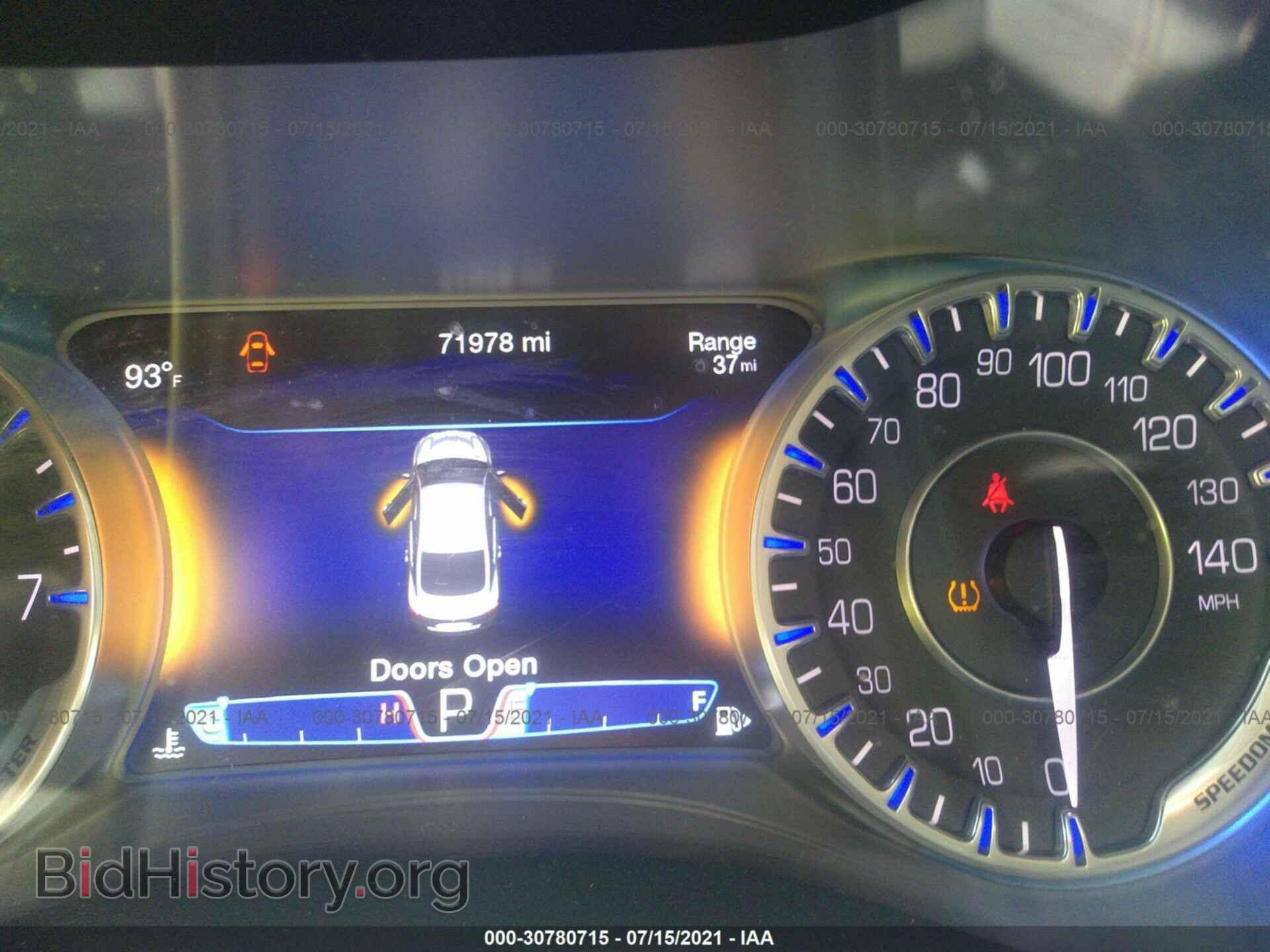 2015 CHRYSLER 200 - VIN: 1C3CCCCG0FN568568 - Photo 7