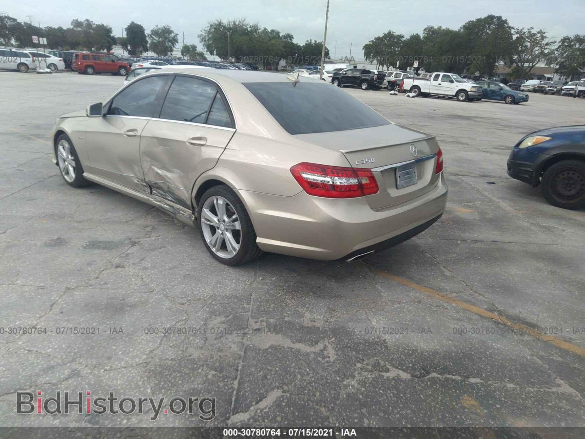 2012 MERCEDES-BENZ E-CLASS - VIN: WDDHF5KB5CA644823 - Photo 3