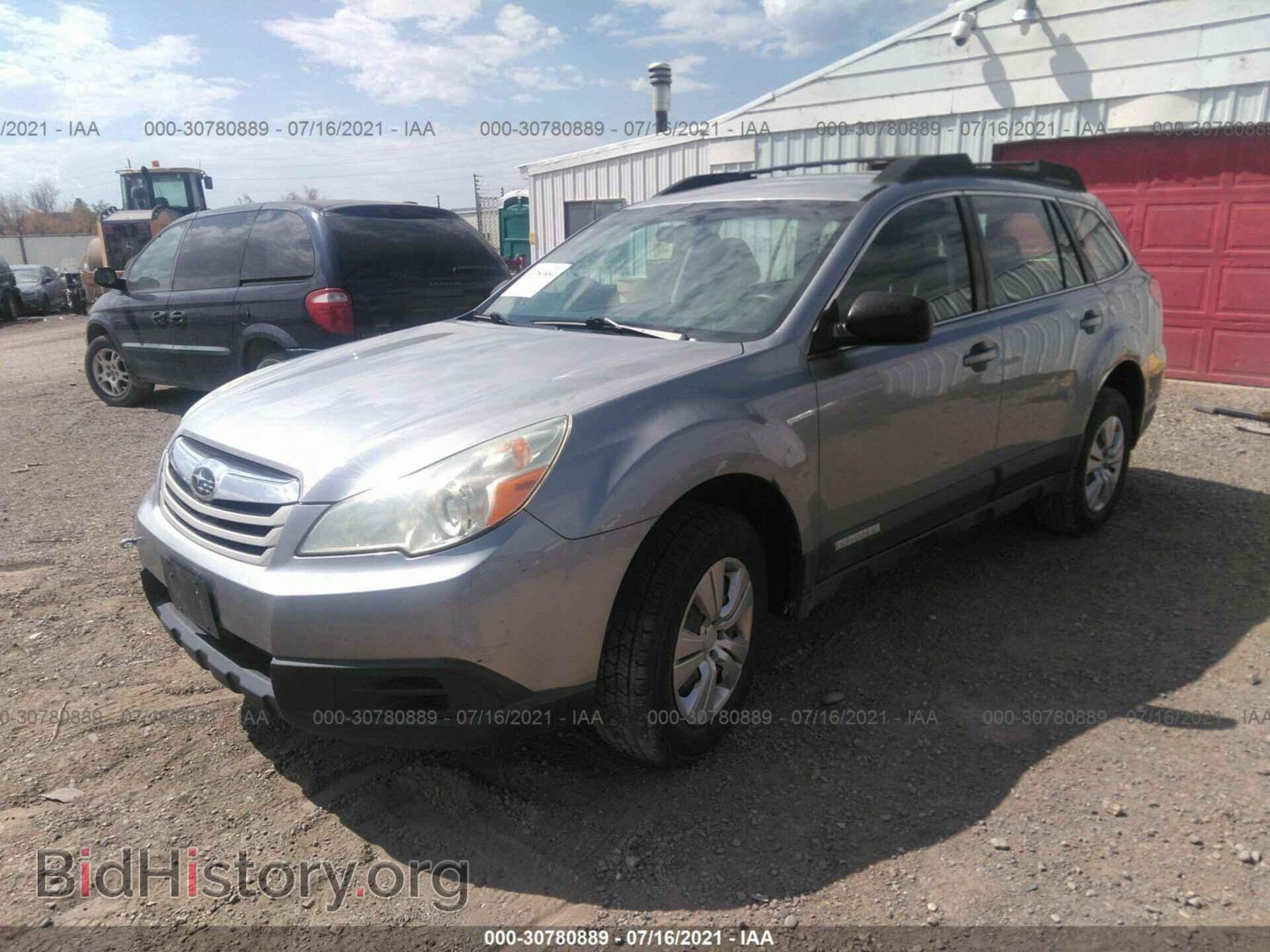 2011 SUBARU OUTBACK - VIN: 4S4BRBAC0B1348747 - Фото 2