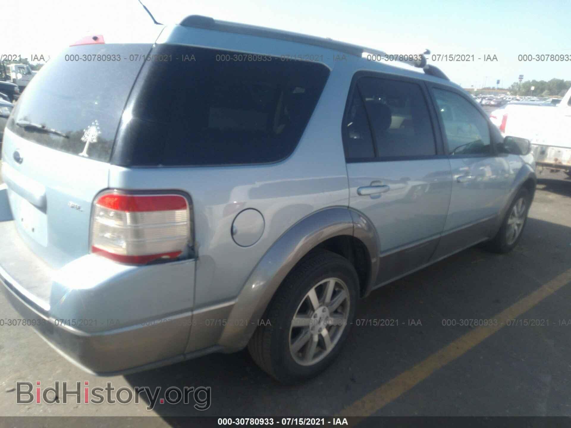 2008 FORD TAURUS X - VIN: 1FMDK02W98GA34207 - Photo 4