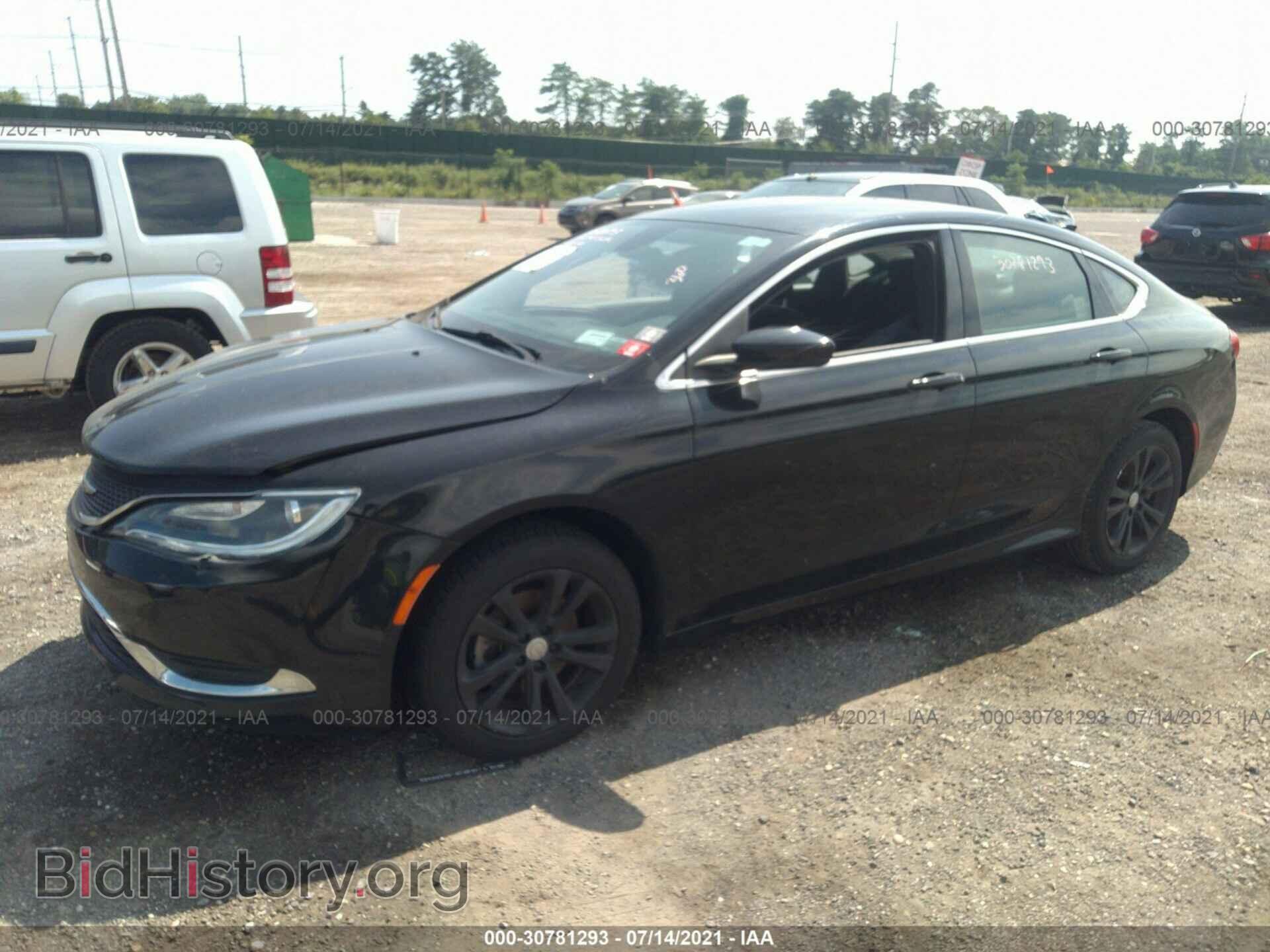 2016 CHRYSLER 200 - VIN: 1C3CCCAB9GN158862 - Фото 2