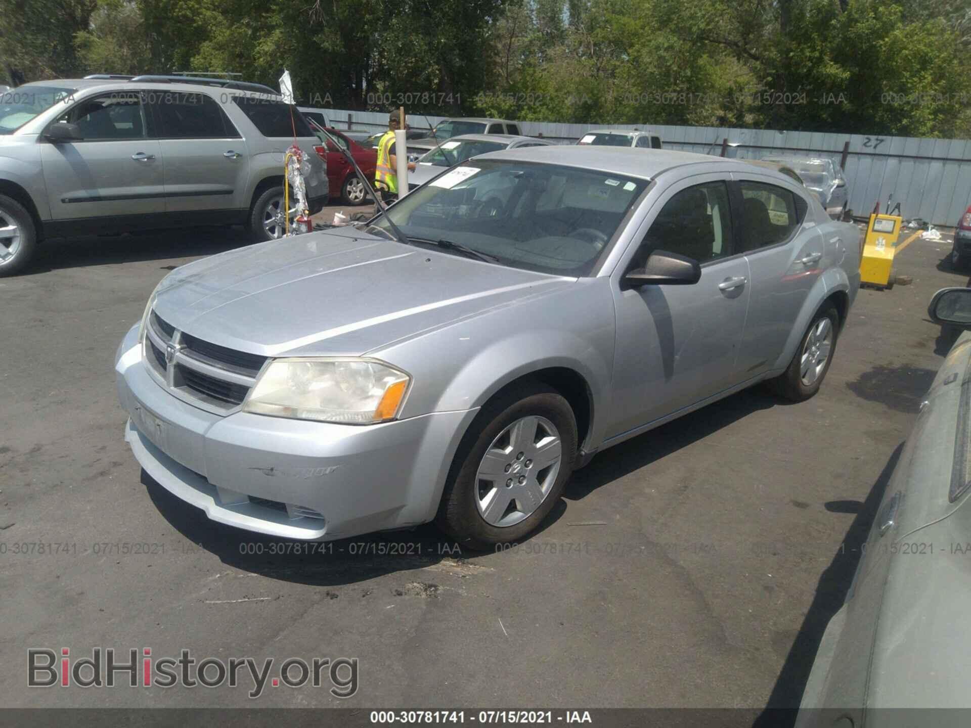 2010 DODGE AVENGER - VIN: 1B3CC4FD2AN193666 - Фото 2
