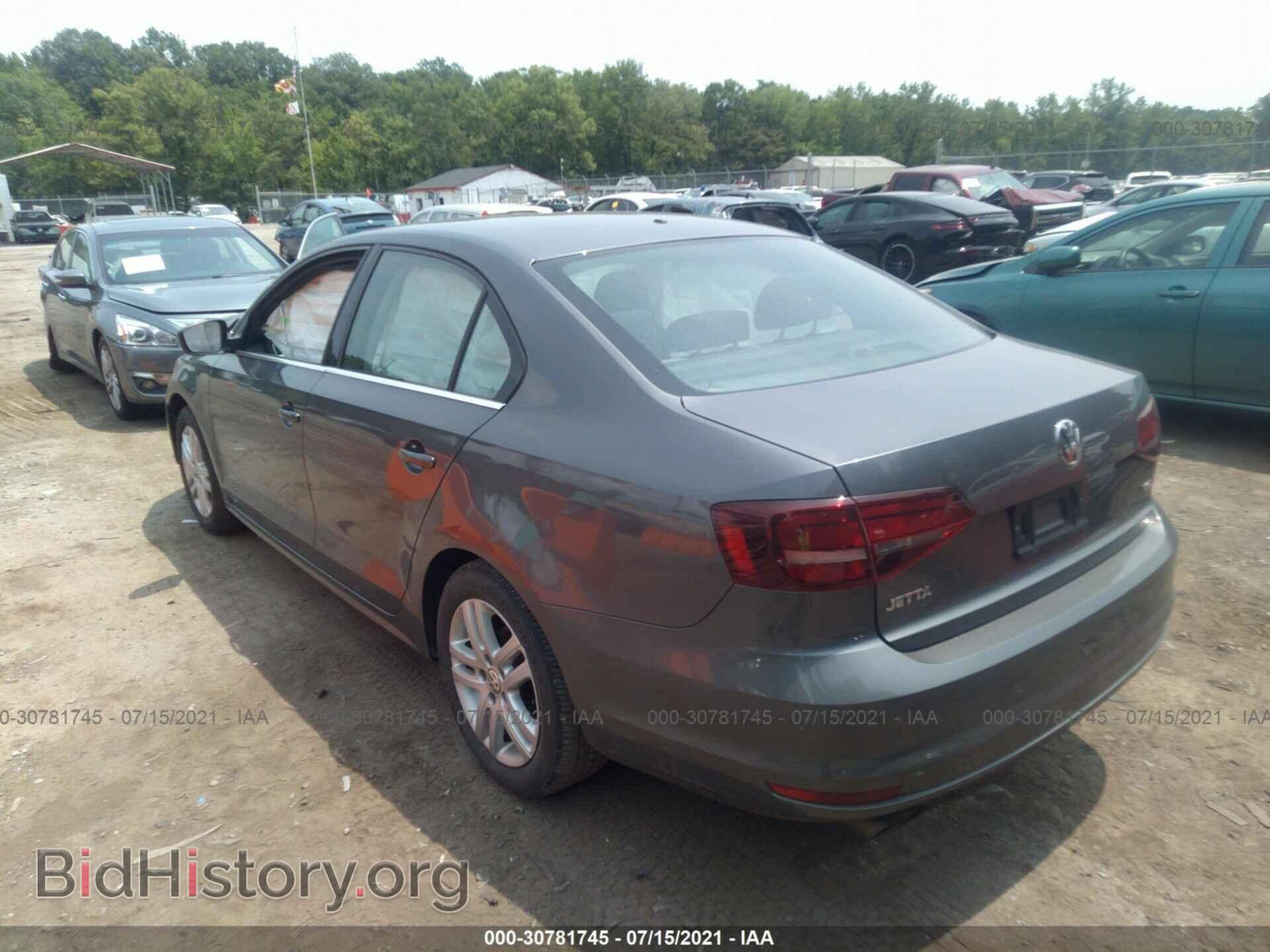 2017 VOLKSWAGEN JETTA - VIN: 3VW167AJ2HM201553 - Фото 3