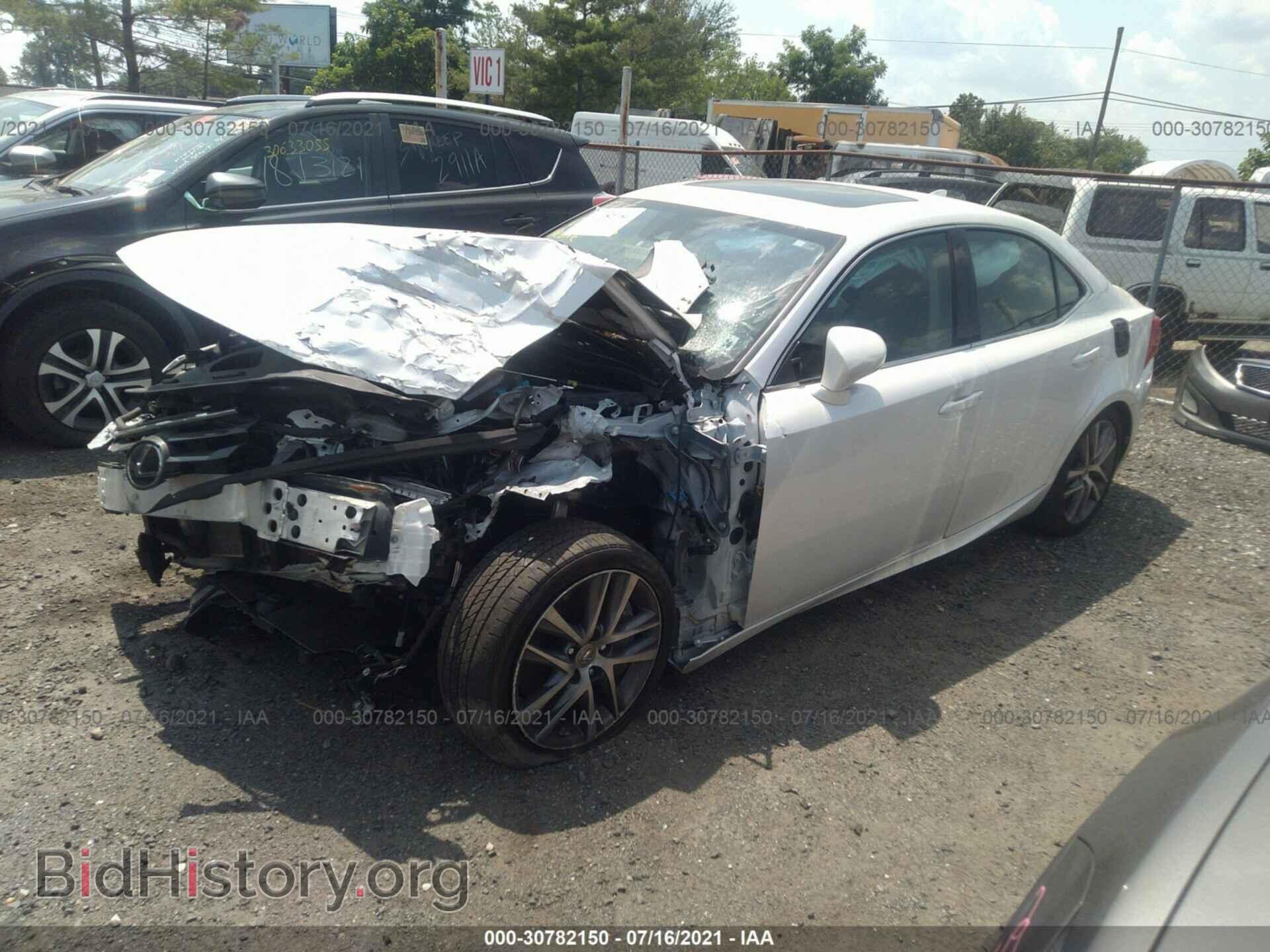 2019 LEXUS IS - VIN: JTHBA1D2XK5092956 - Фото 2