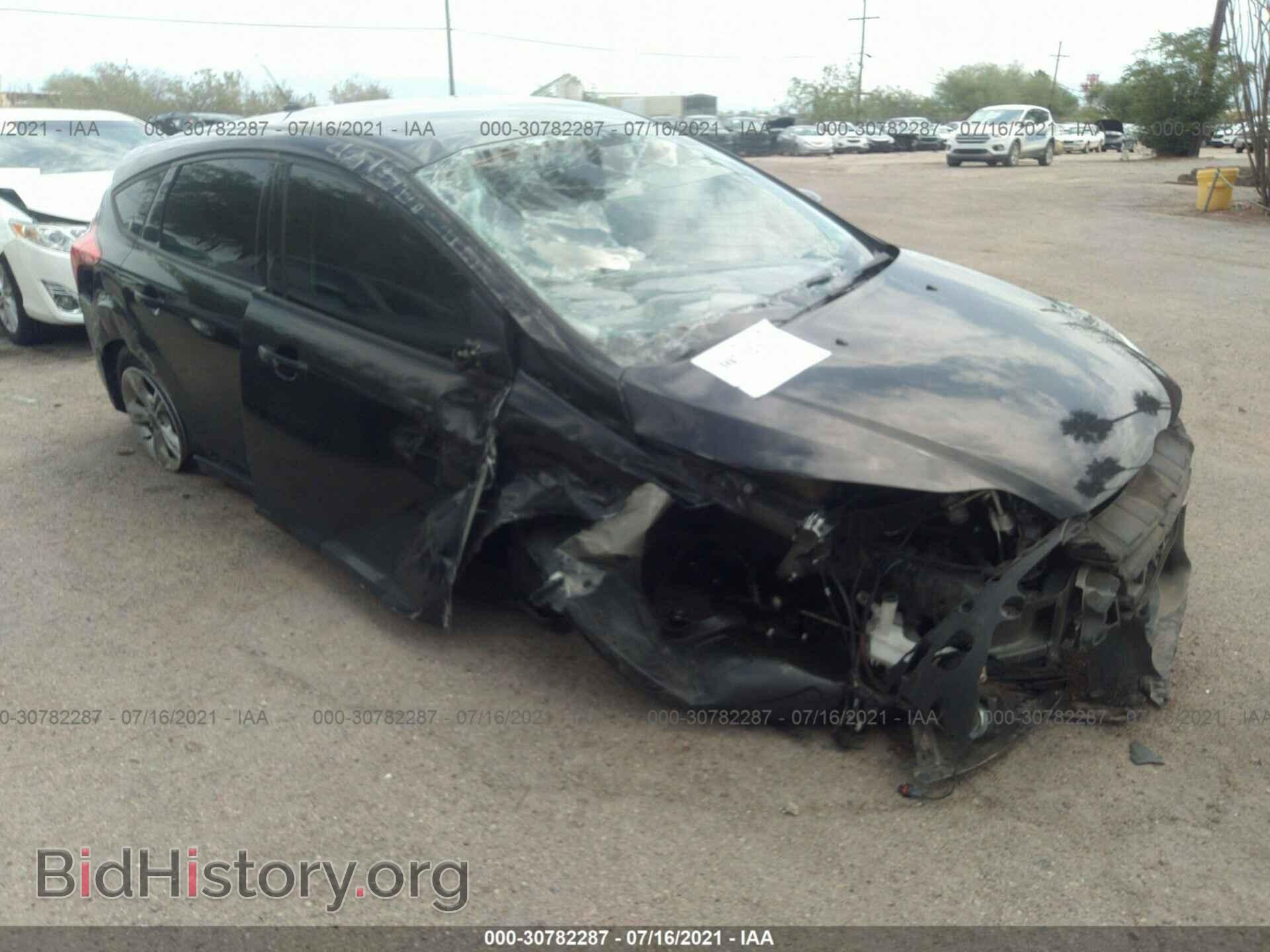 Фотография 1FAHP3K23CL477285 - FORD FOCUS 2012