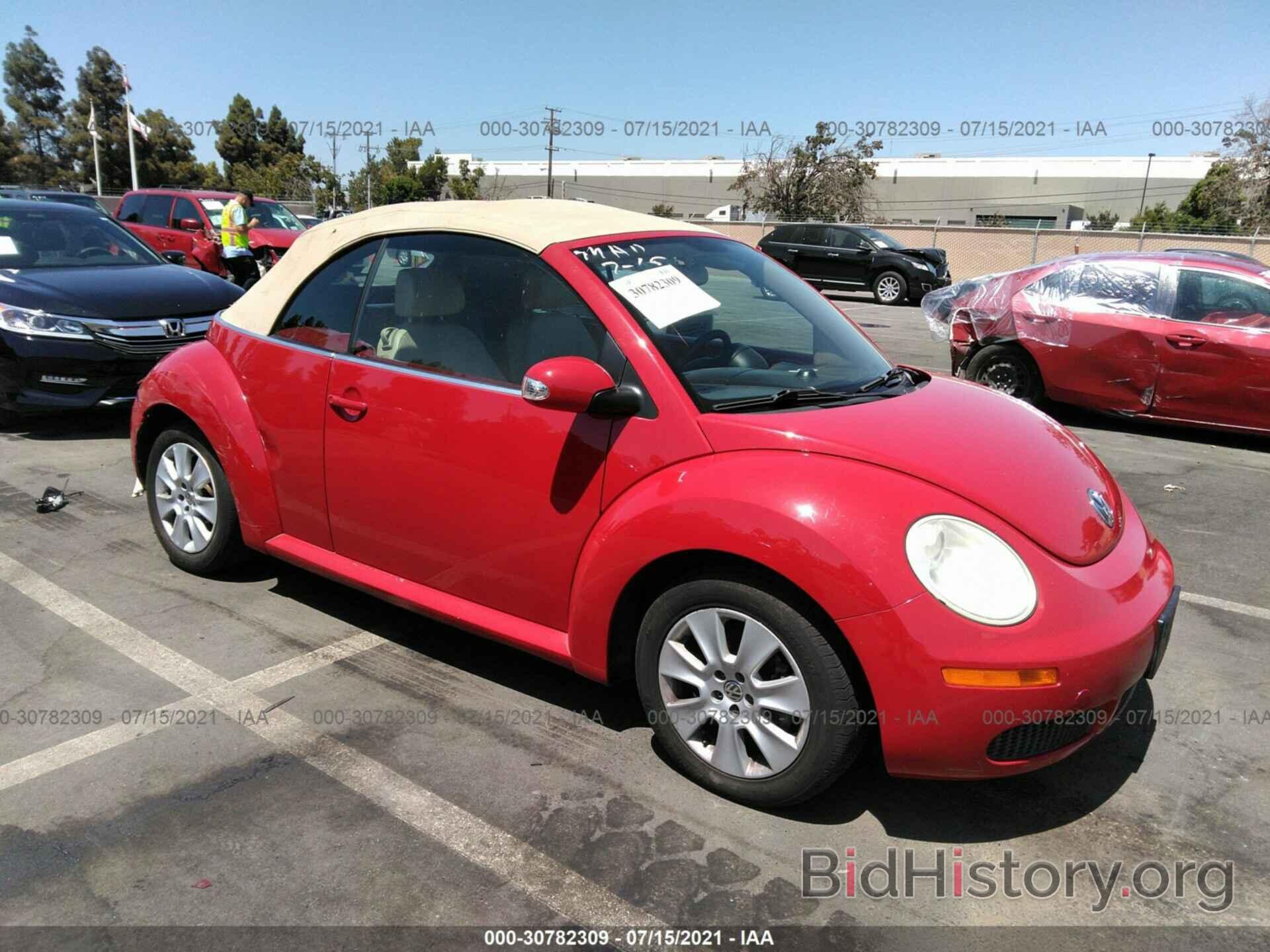 Photo 3VWPG31Y08M406978 - VOLKSWAGEN NEW BEETLE CONVERTIBLE 2008