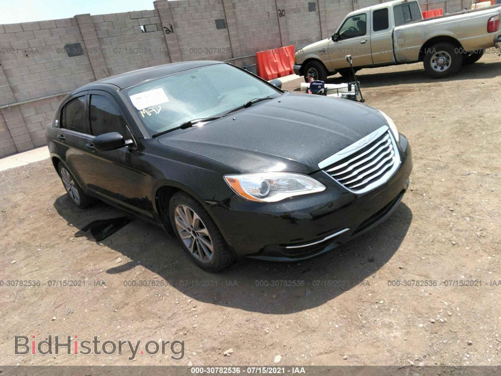 Фотография 1C3CCBBB6DN766293 - CHRYSLER 200 2013