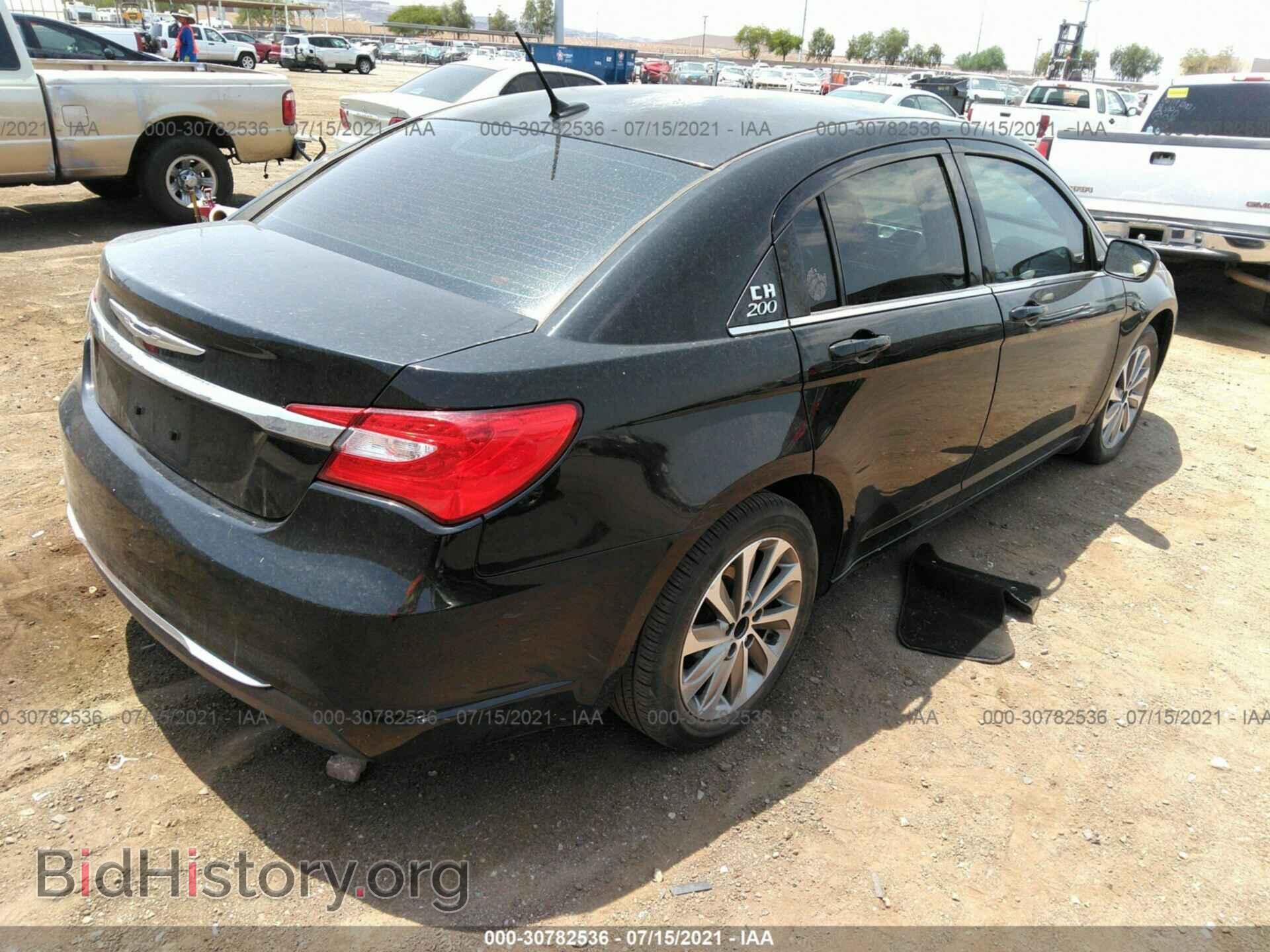 2013 CHRYSLER 200 - VIN: 1C3CCBBB6DN766293 - Фото 4