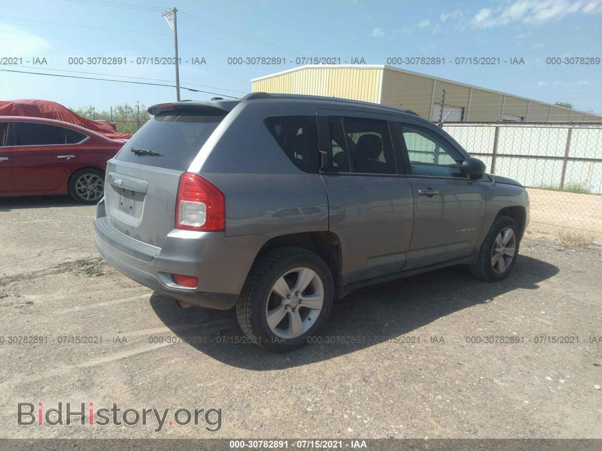2011 JEEP COMPASS - VIN: 1J4NT1FB3BD286816 - Фото 4