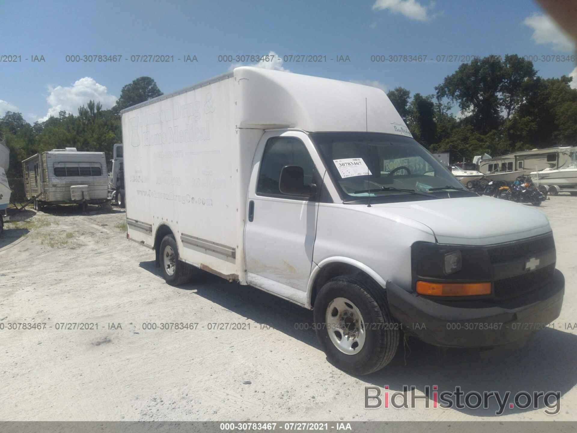 Photo 1GBHG31U161158288 - CHEVROLET EXPRESS COMMERCIAL 2006